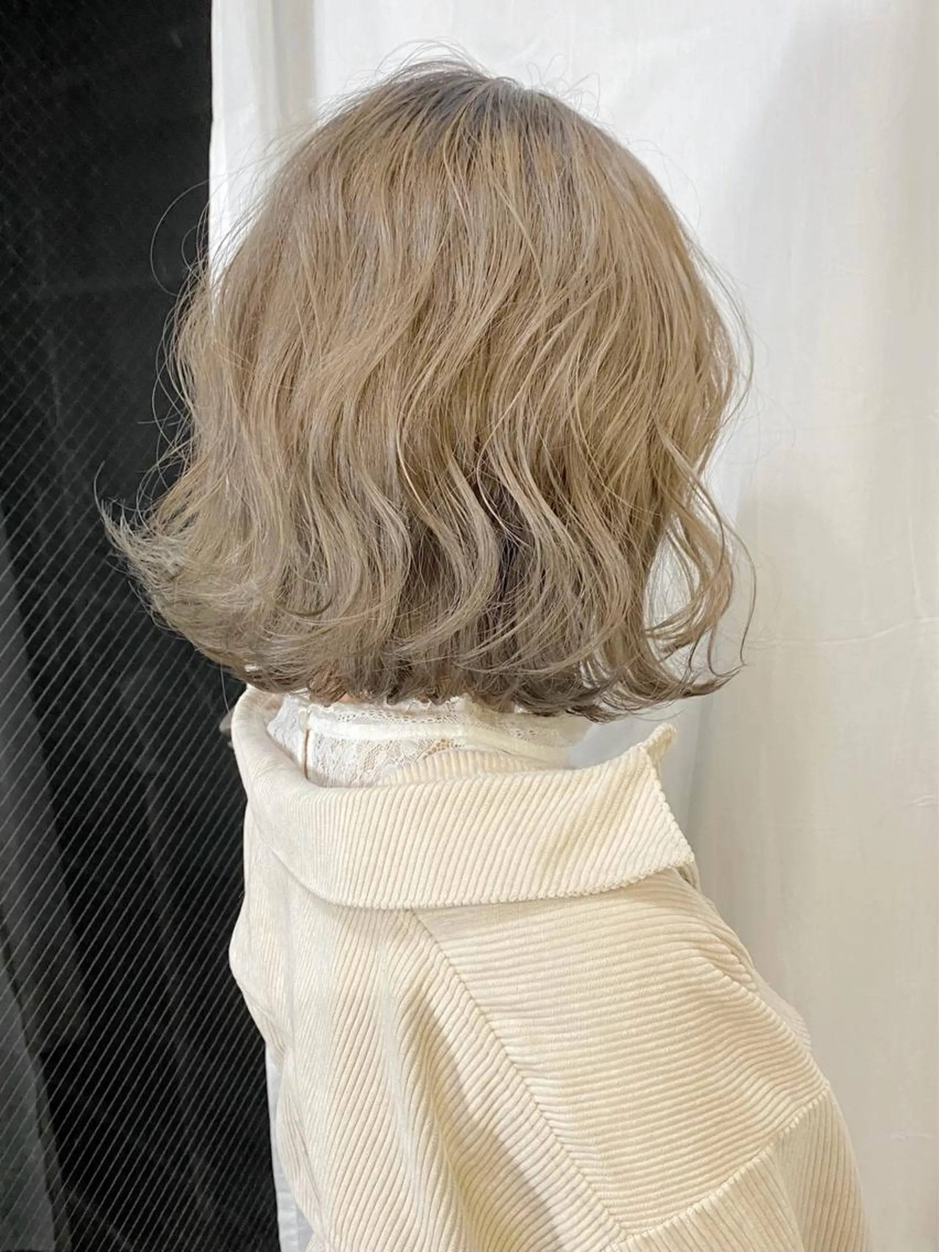 ミディアム カラー ベージュカラー ブロンド オリーブベージュ Piaコータロー ハイトーン&‪ボブのヘアスタイル