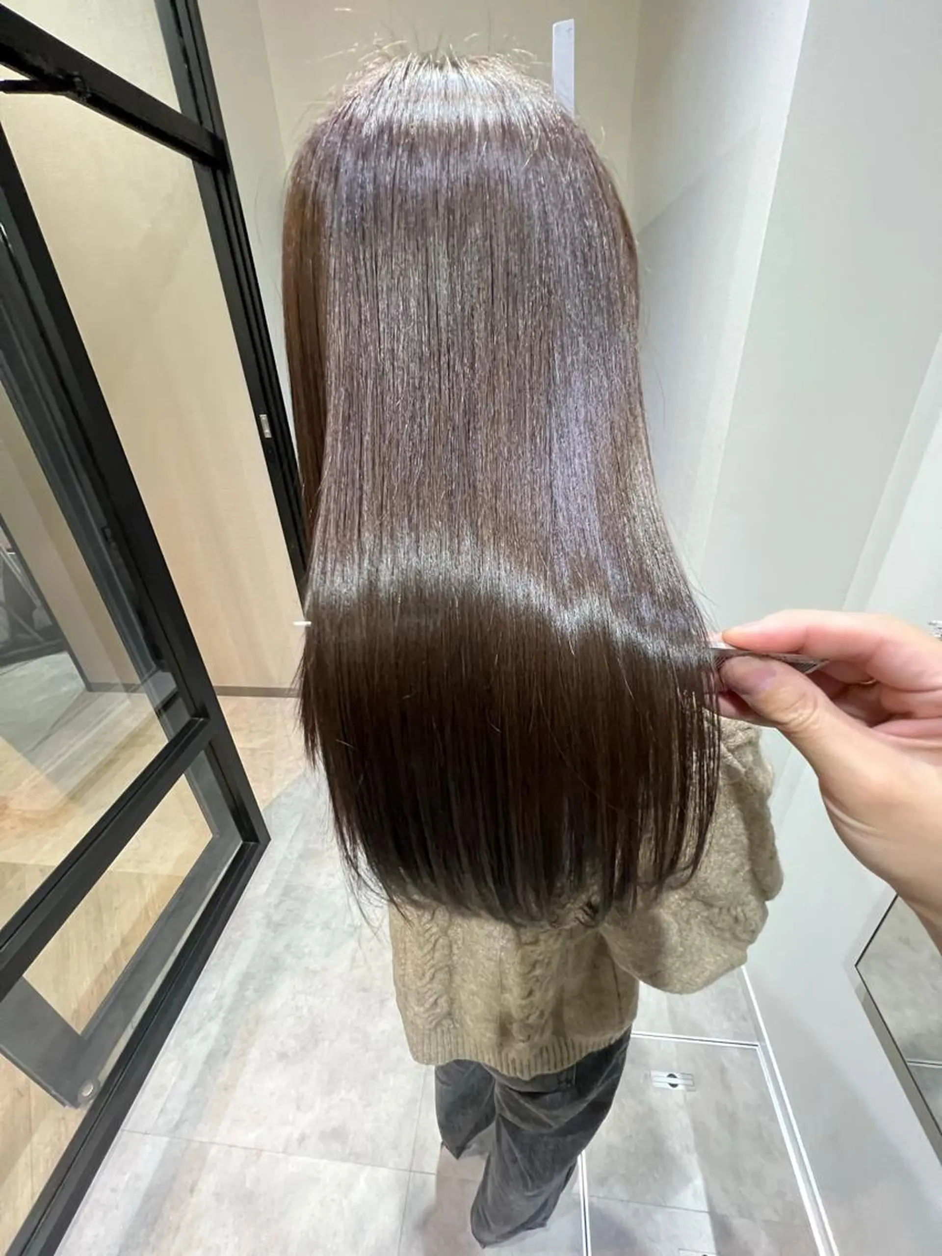 セミロング カラー 髪質改善 トリートメント 髪質改善×大人可愛い 艶髪🫧ダイトのヘアスタイル