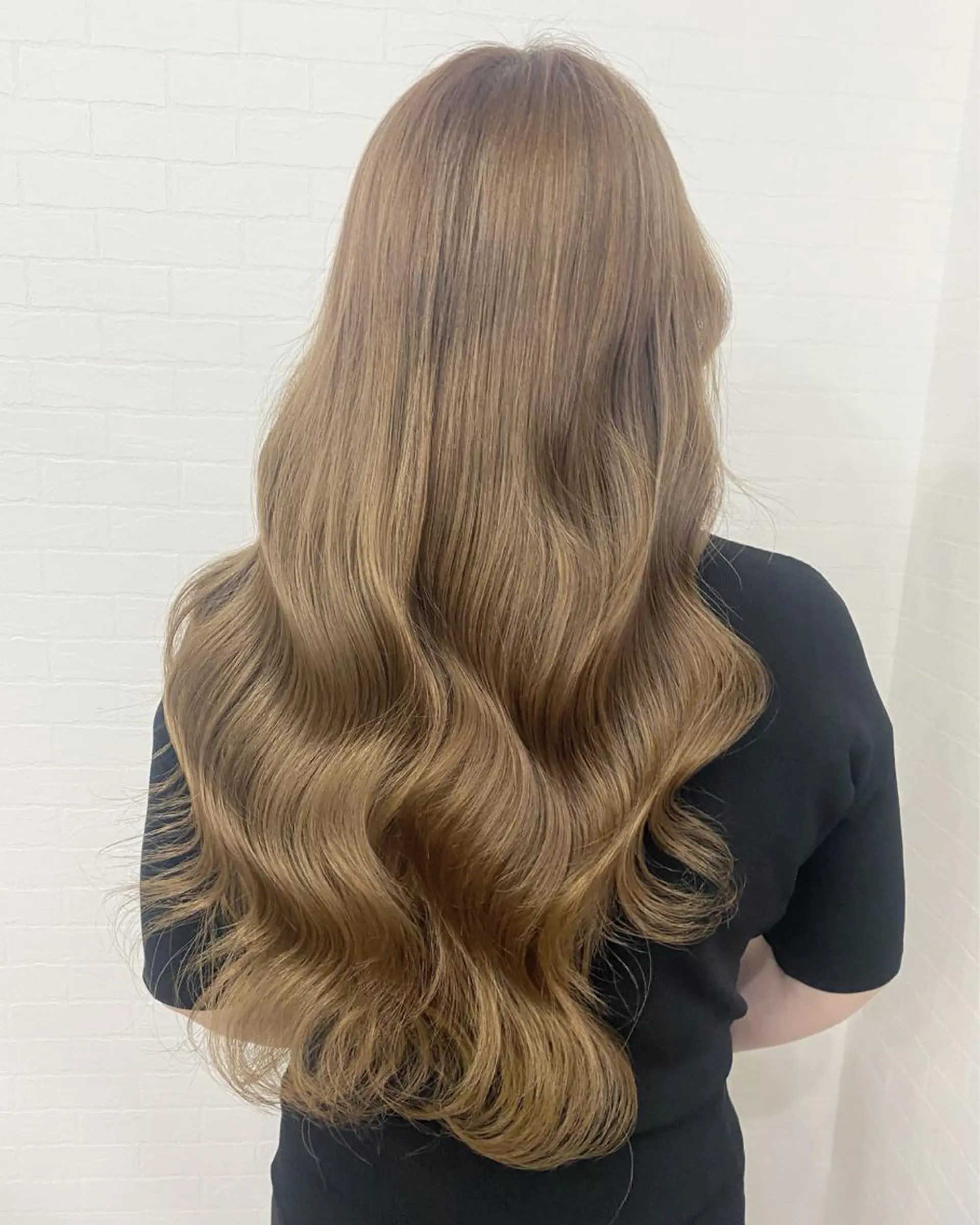 ロング ヘアカラー CIEL所属・山本 瑞姫のヘアスタイル