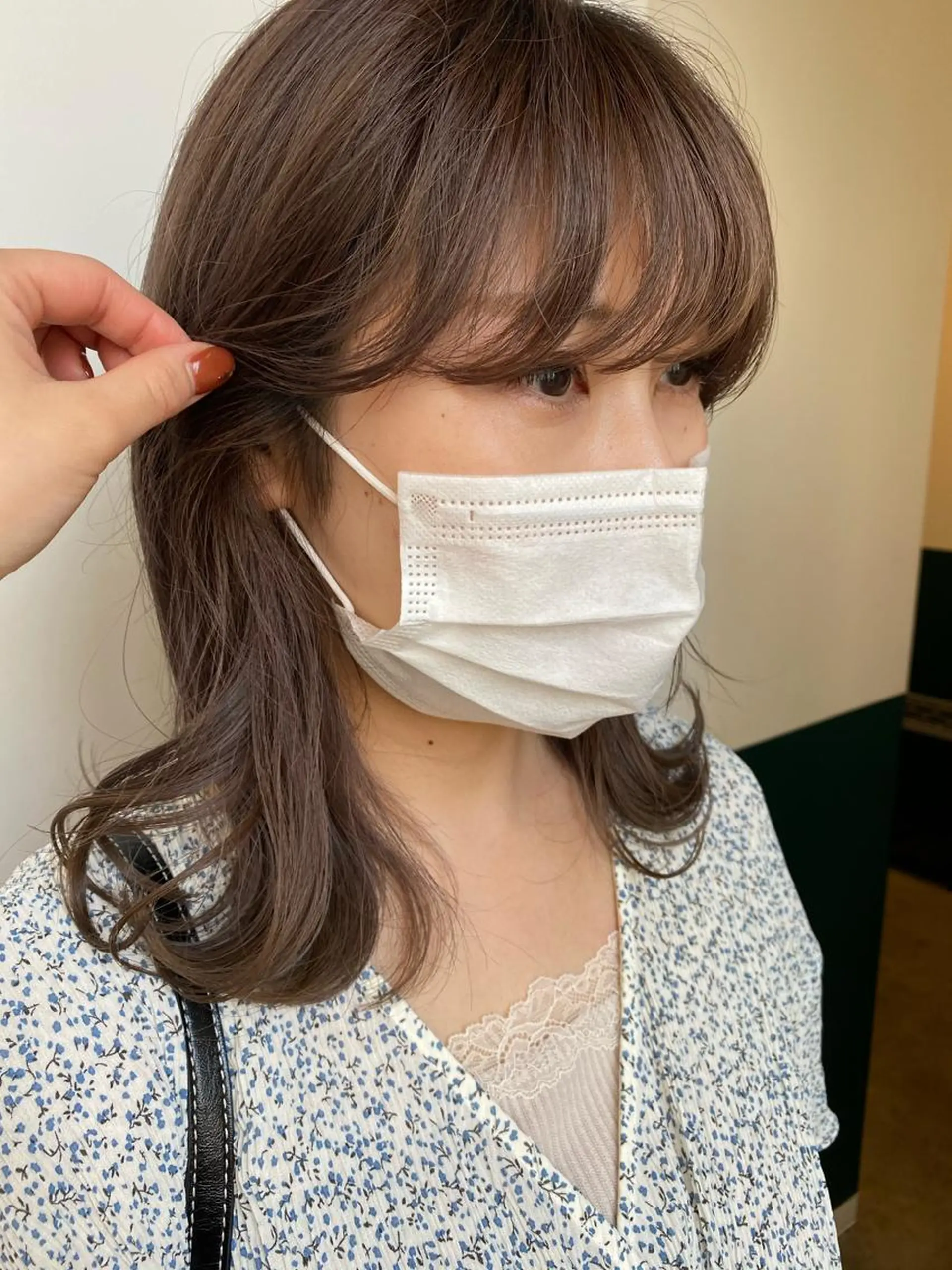 セミロング 韓国風ヘア レイヤーカット fit stand /HIIRAGIのヘアスタイル