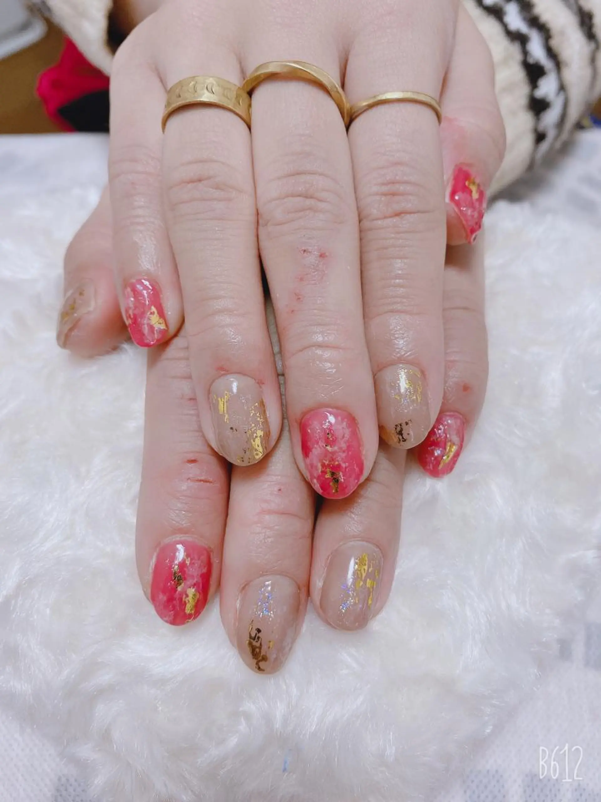 ネイル The Best Beauty受付担当のヘアスタイル