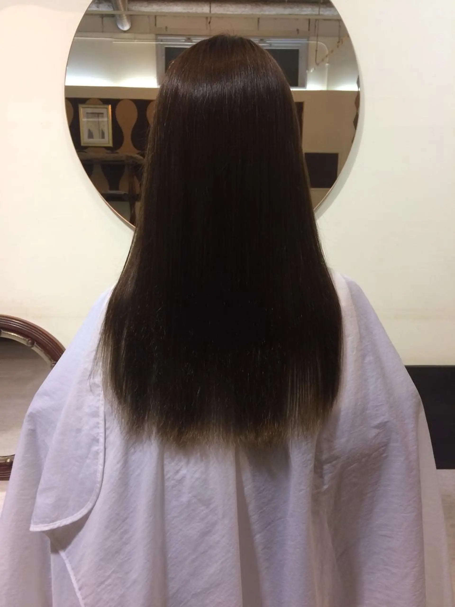 ロング カラー アッシュ アッシュグレー ダークアッシュ VENI VIDI VICI所属・河原 卓司のヘアスタイル