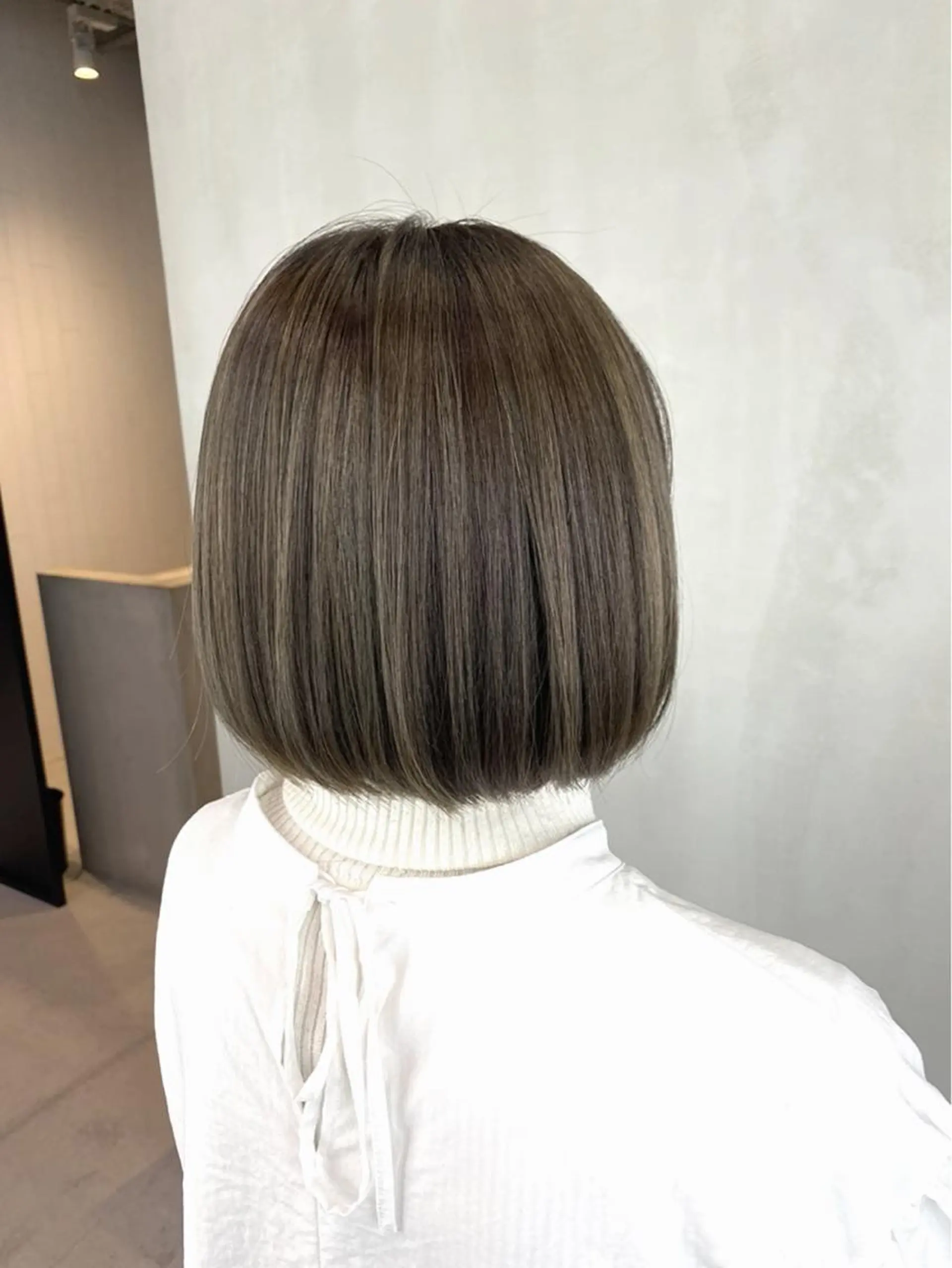 カラー ベージュカラー ハイライトカラー オリーブベージュ MUK ムクのヘアスタイル