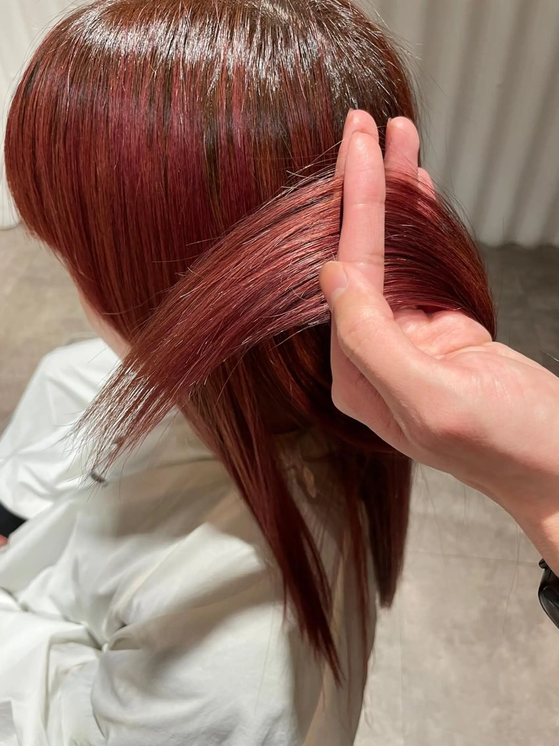 ロング カラー 切りっぱなしボブ/ 三瀬翔のヘアスタイル