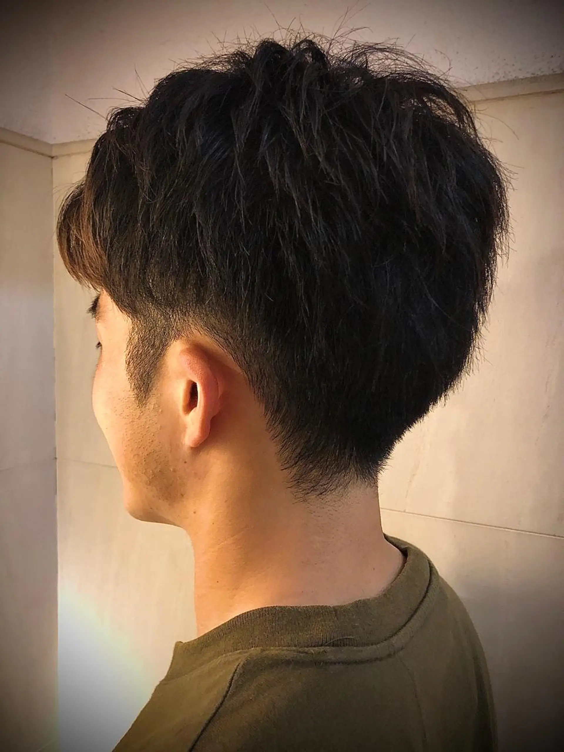 ミディアム ヒロ銀座BARBERSHOP横浜店所属・横浜 カット全般 大槻のヘアスタイル