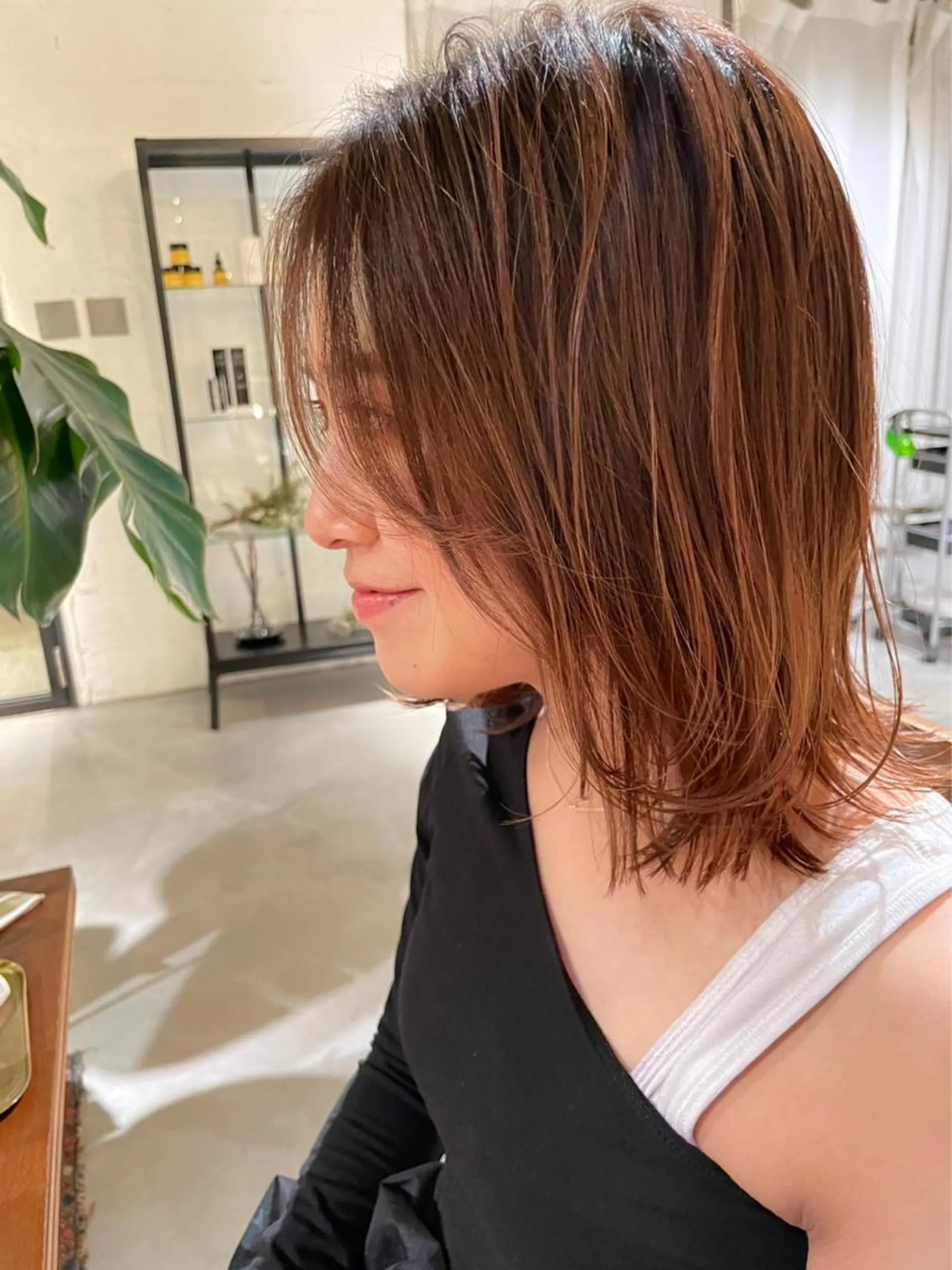 ミディアム レイヤーカット park所属・聖 来のヘアスタイル