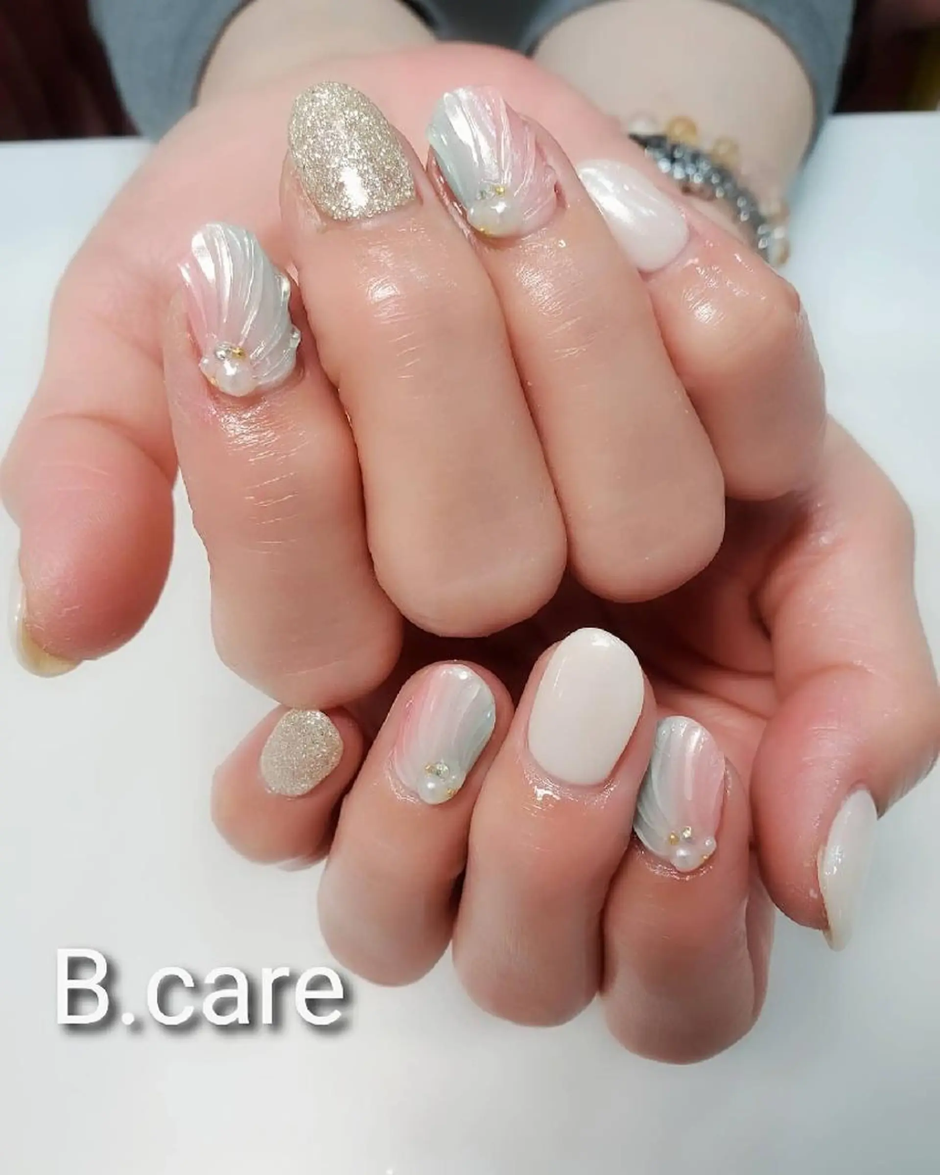 ネイル グラデーション シンプルネイル B.care自由ヶ丘所属・早坂  のネイルデザイン