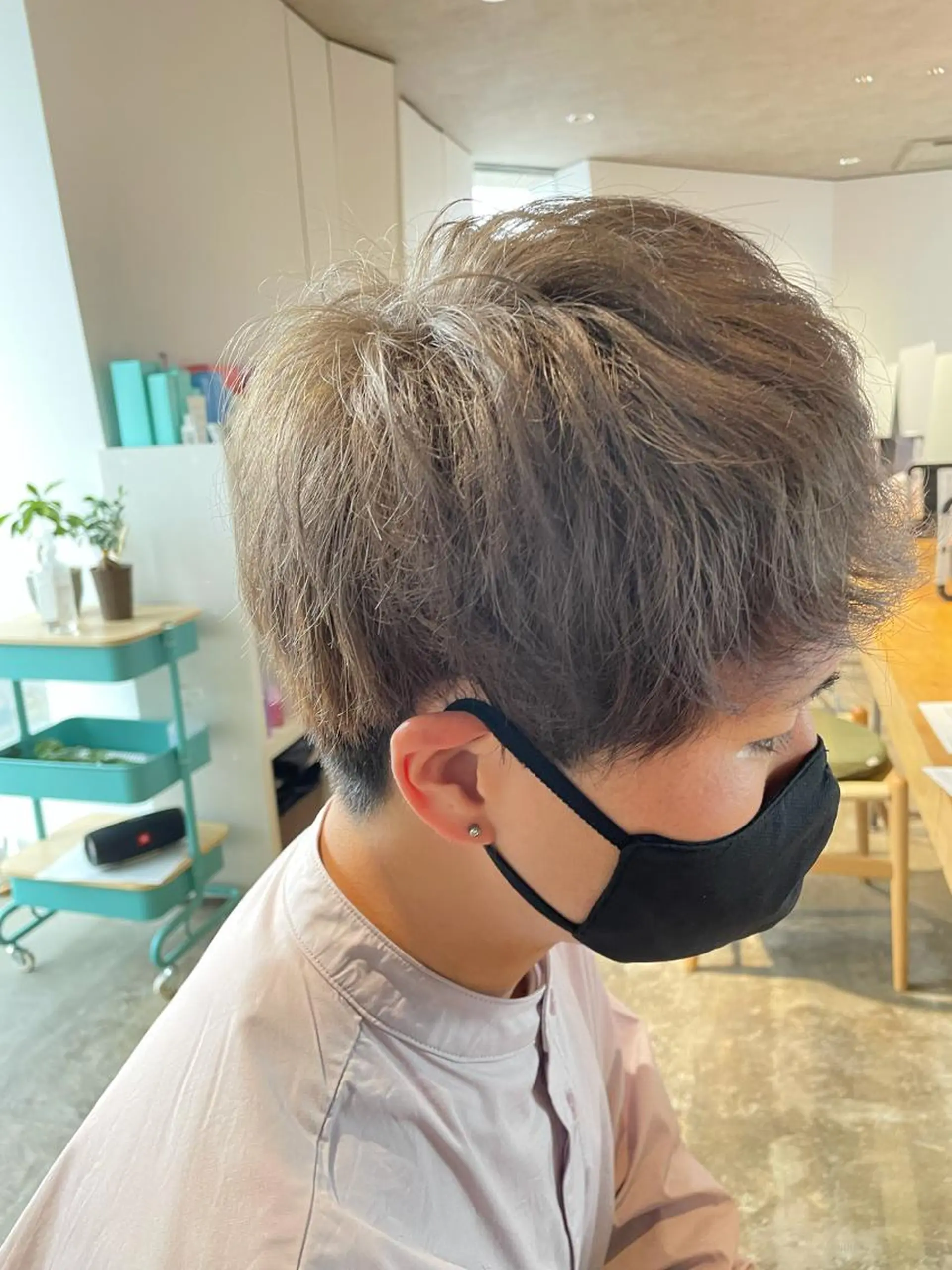 ショート カラー メンズ メンズブリーチ ブリーチ グレージュ Natural hair designing【ナチュラル　ヘアーデザイニング】所属・新井啓介 宇都宮美容師のヘアスタイル