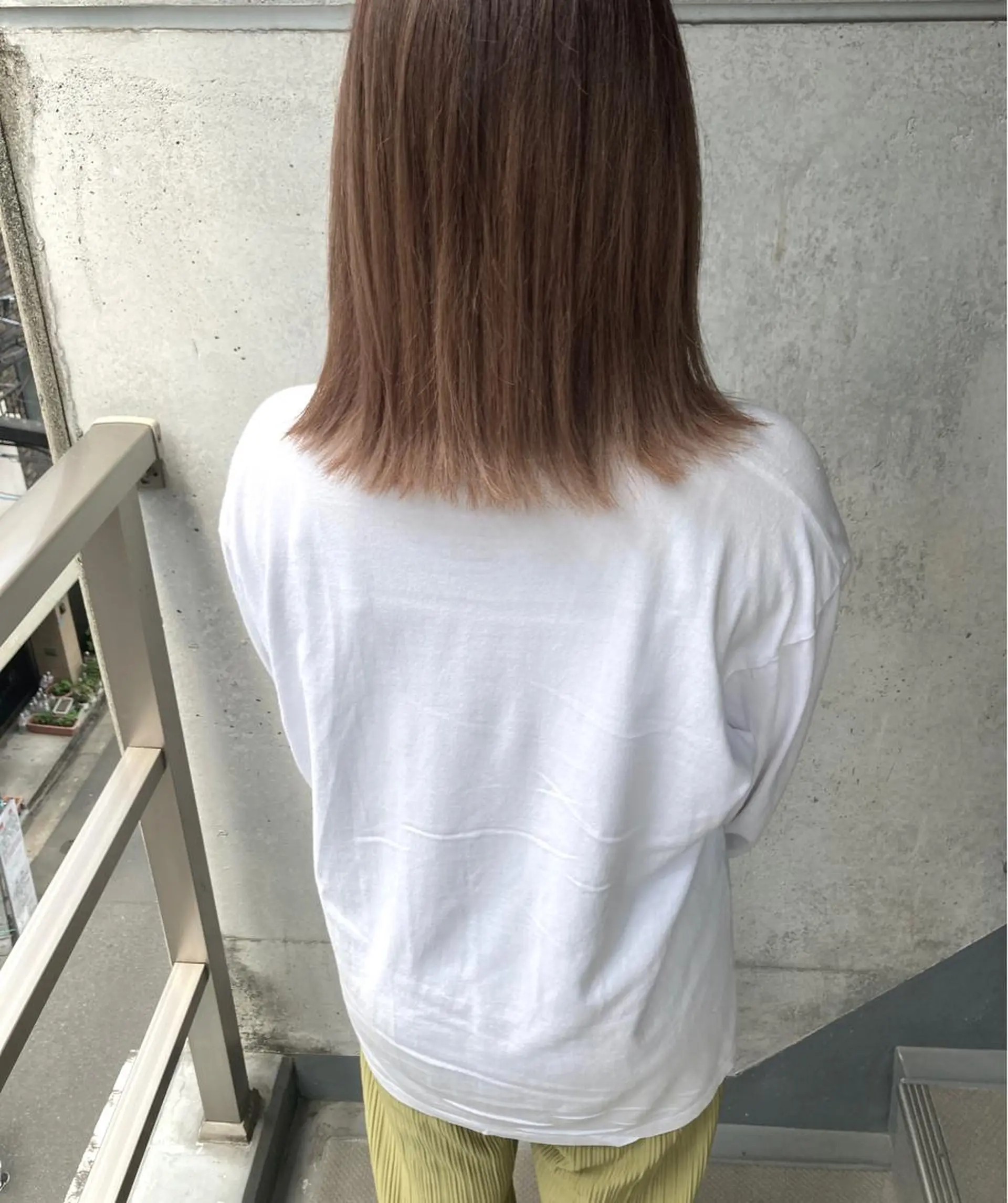 ミディアム ミディアムパーマ 縮毛矯正 カット 縮毛矯正 トリートメント 新井 広樹のヘアスタイル