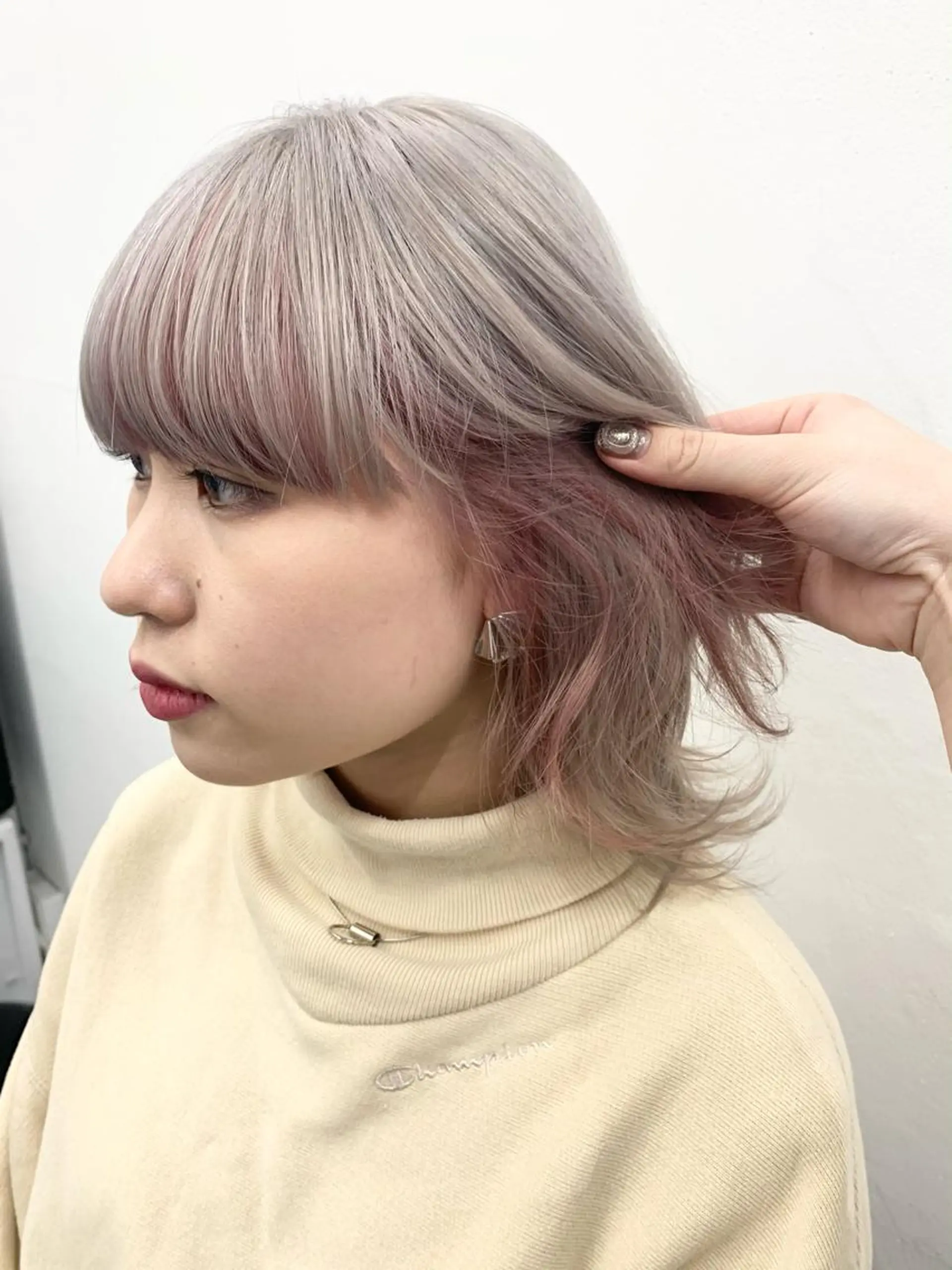 ミディアム カラー レイヤーカット/艶髪 ✨💭KIRARIのヘアスタイル