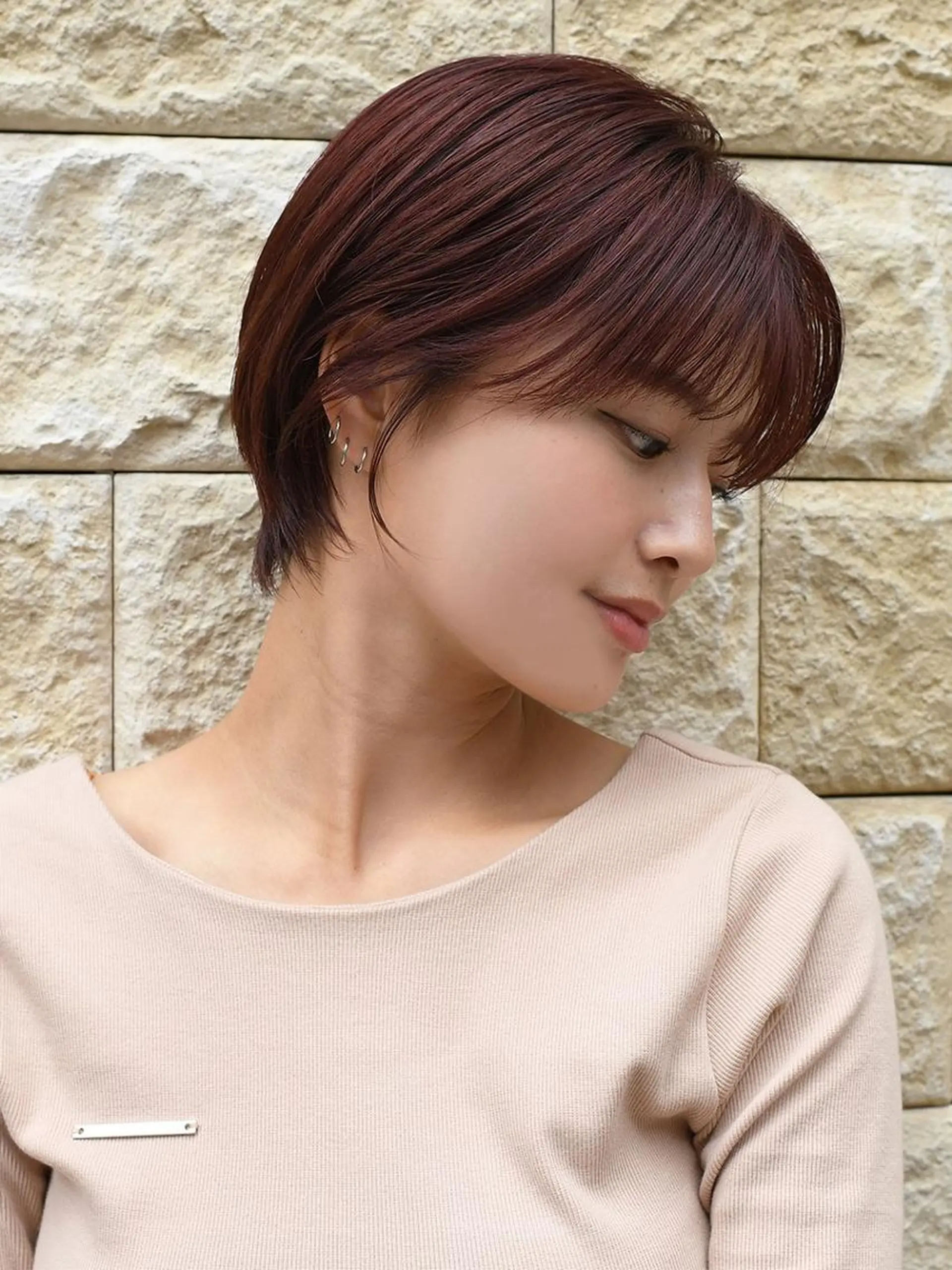 ショート ヘアカラー 鈴木 空音のヘアスタイル