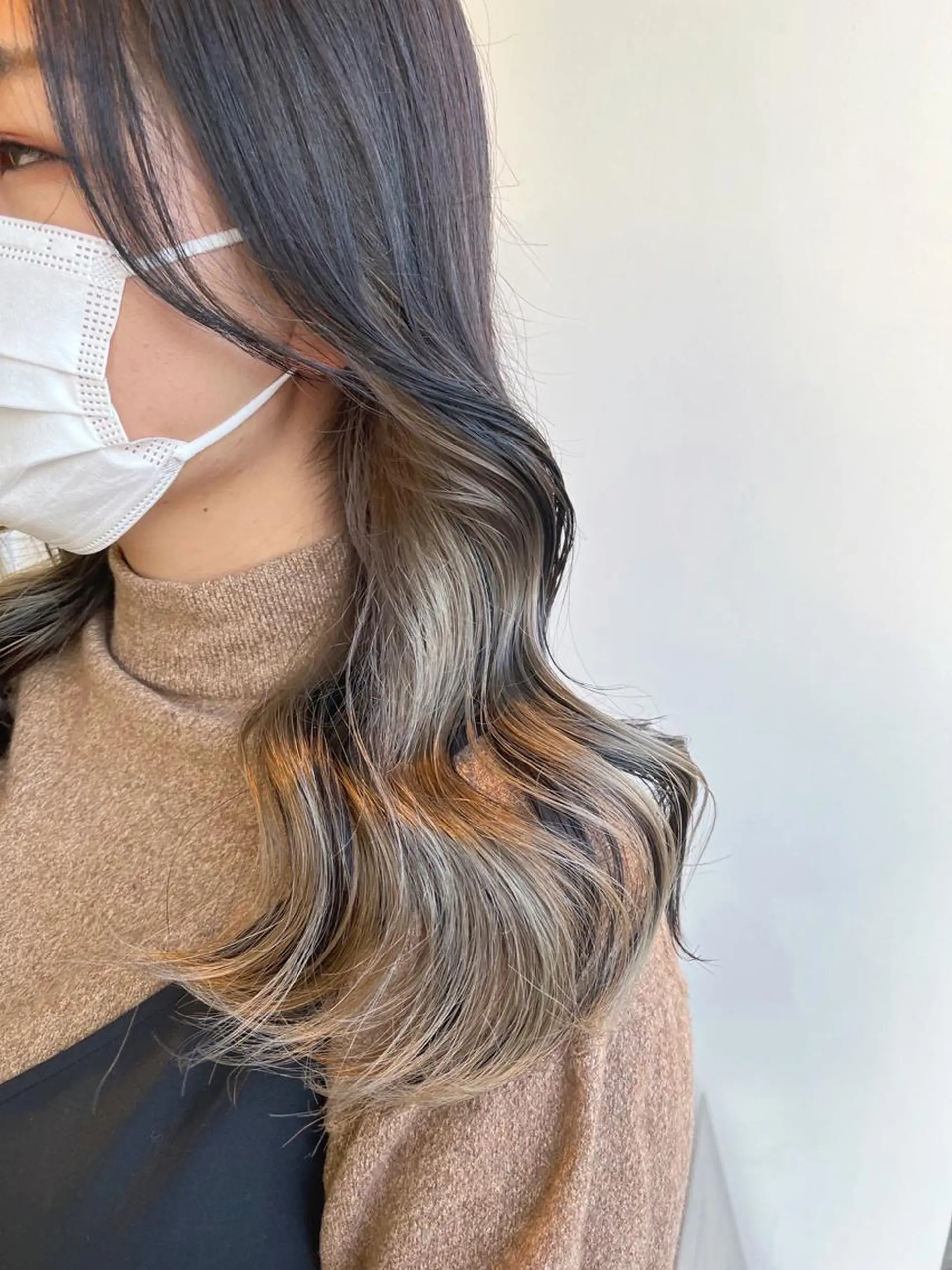 カラー インナーカラー 村松萌/ レイヤーカットのヘアスタイル