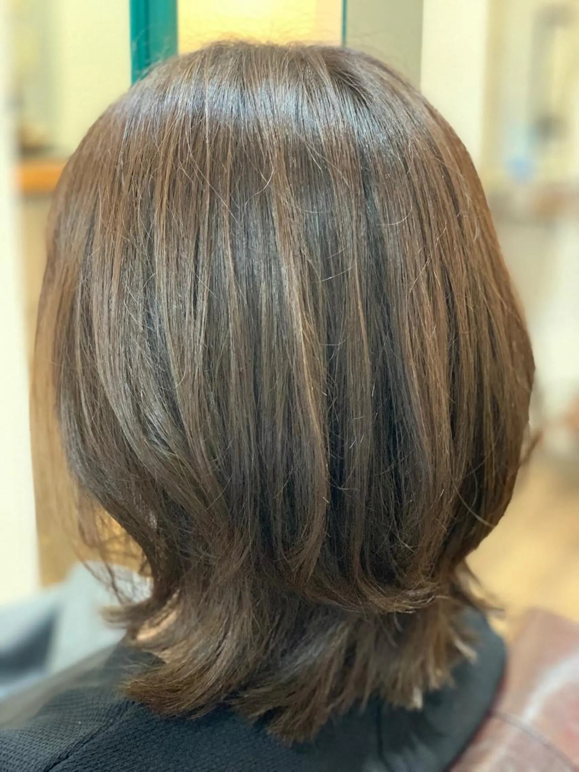 ミディアム カット ヘアカラー トリートメント 前井 正人のヘアスタイル