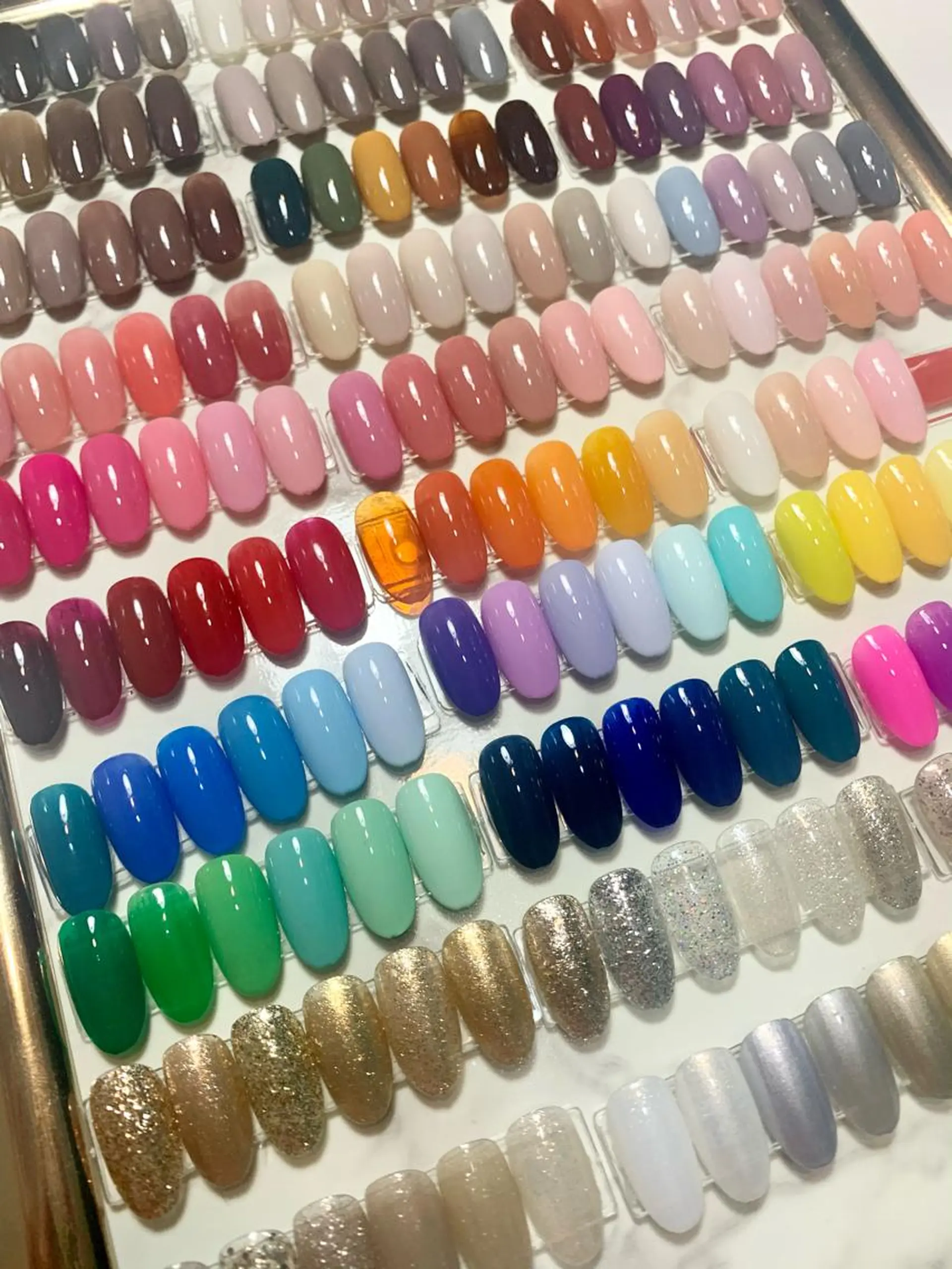 ネイル 新越谷駅徒歩2分 OASISのマツエク・マツパデザイン