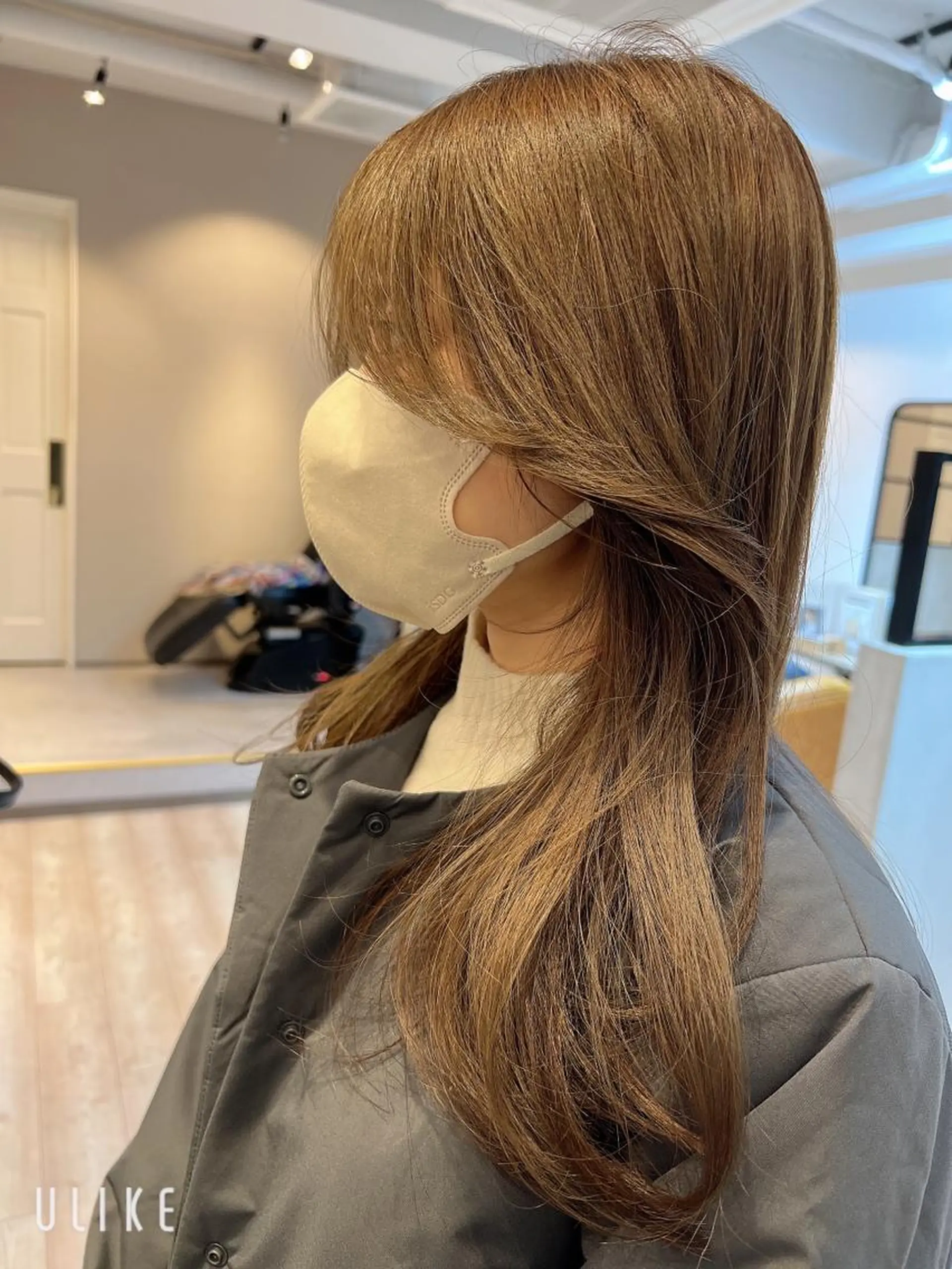 ロング 小山 ヨシタカのヘアスタイル