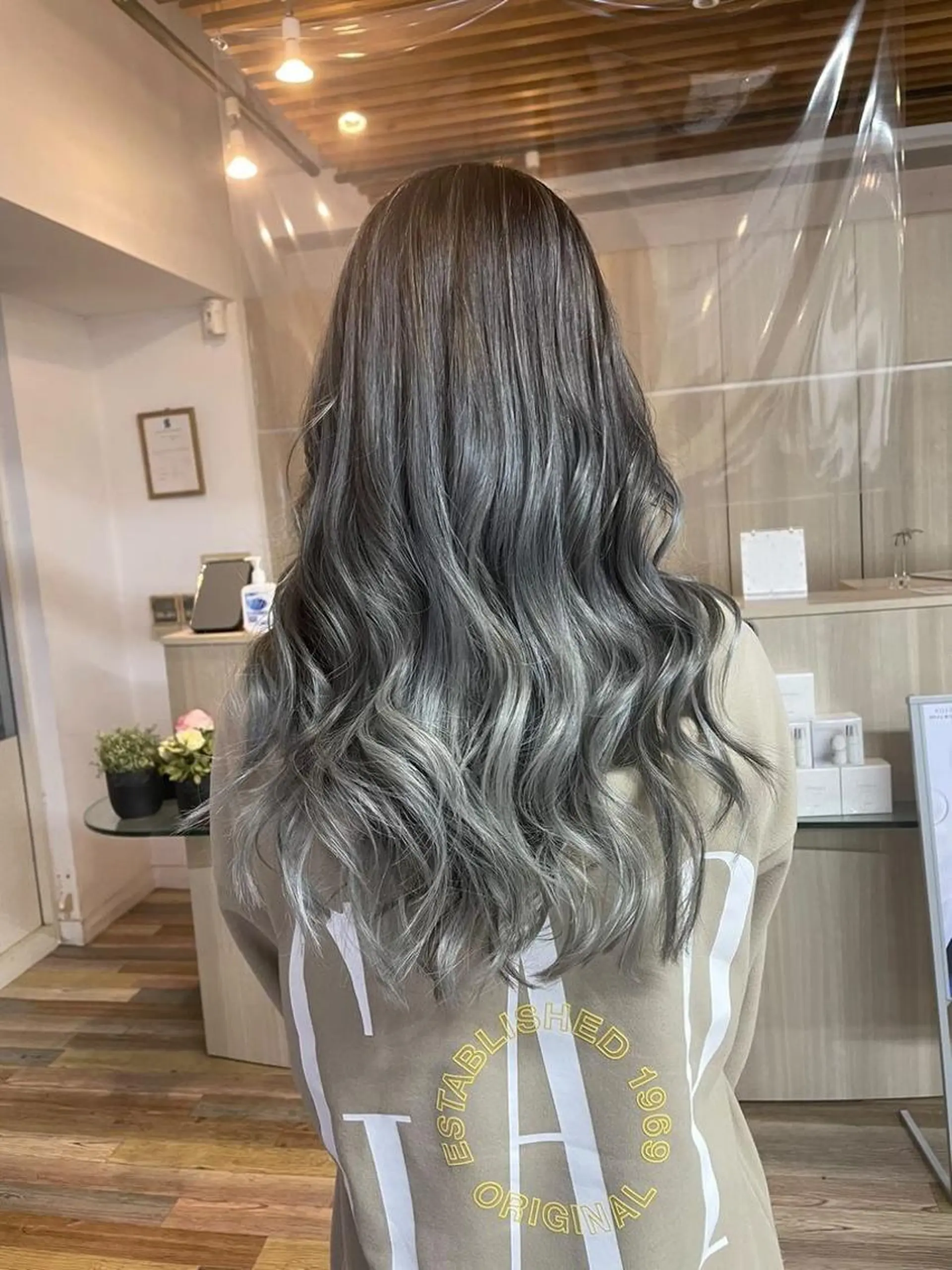 ロング カラー ヘアカラー トリートメント ヘアセット ✂️似合わせの魔術師 石田一樹✂️のヘアスタイル