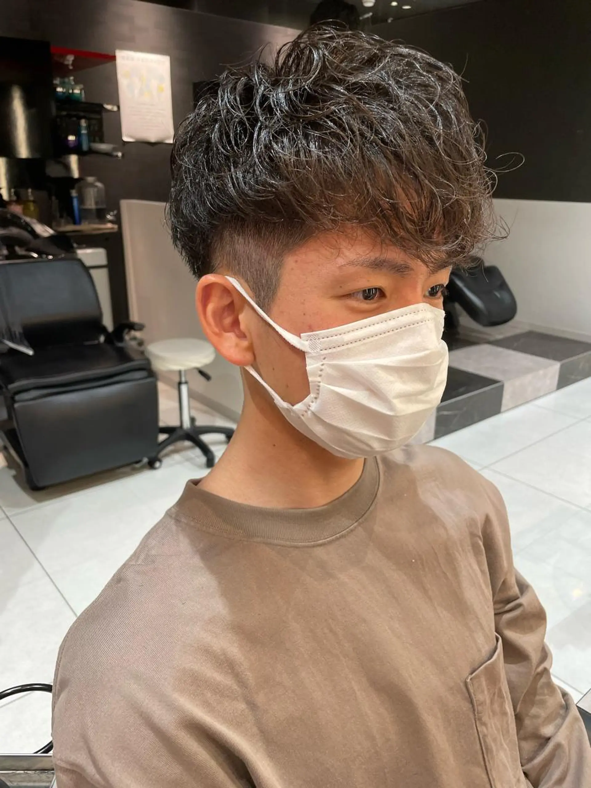 ショート パーマ メンズ メンズパーマ メンズヘア特化 崎田 成人のヘアスタイル