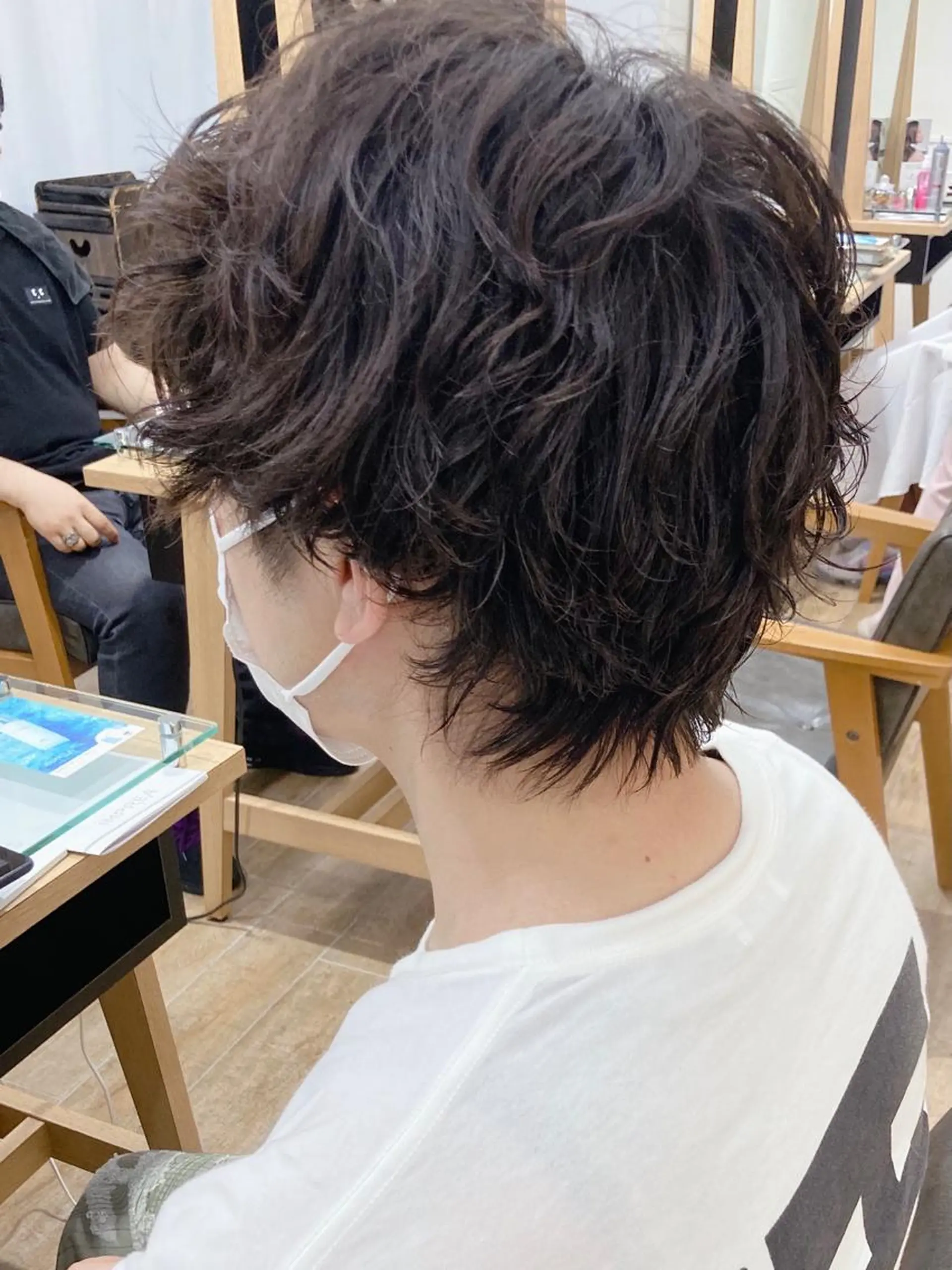 ショート パーマ メンズ 🤎ベージュカラー 🐶メンズパーマのヘアスタイル