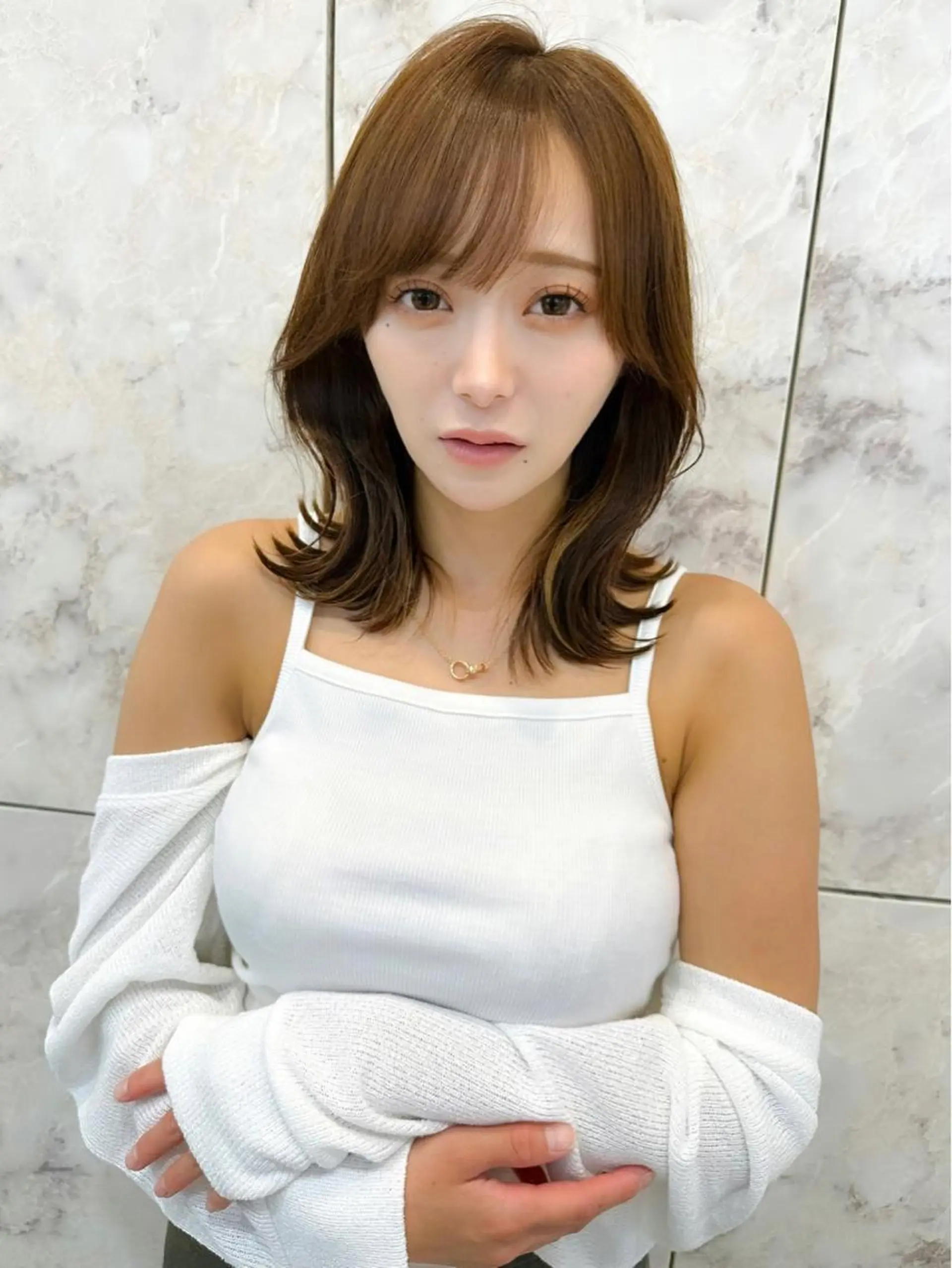 ミディアム カラー ヘアカラー トリートメント ヘッドスパ 髪質改善/韓国ヘア レイヤー/新宿/ロミのヘアスタイル