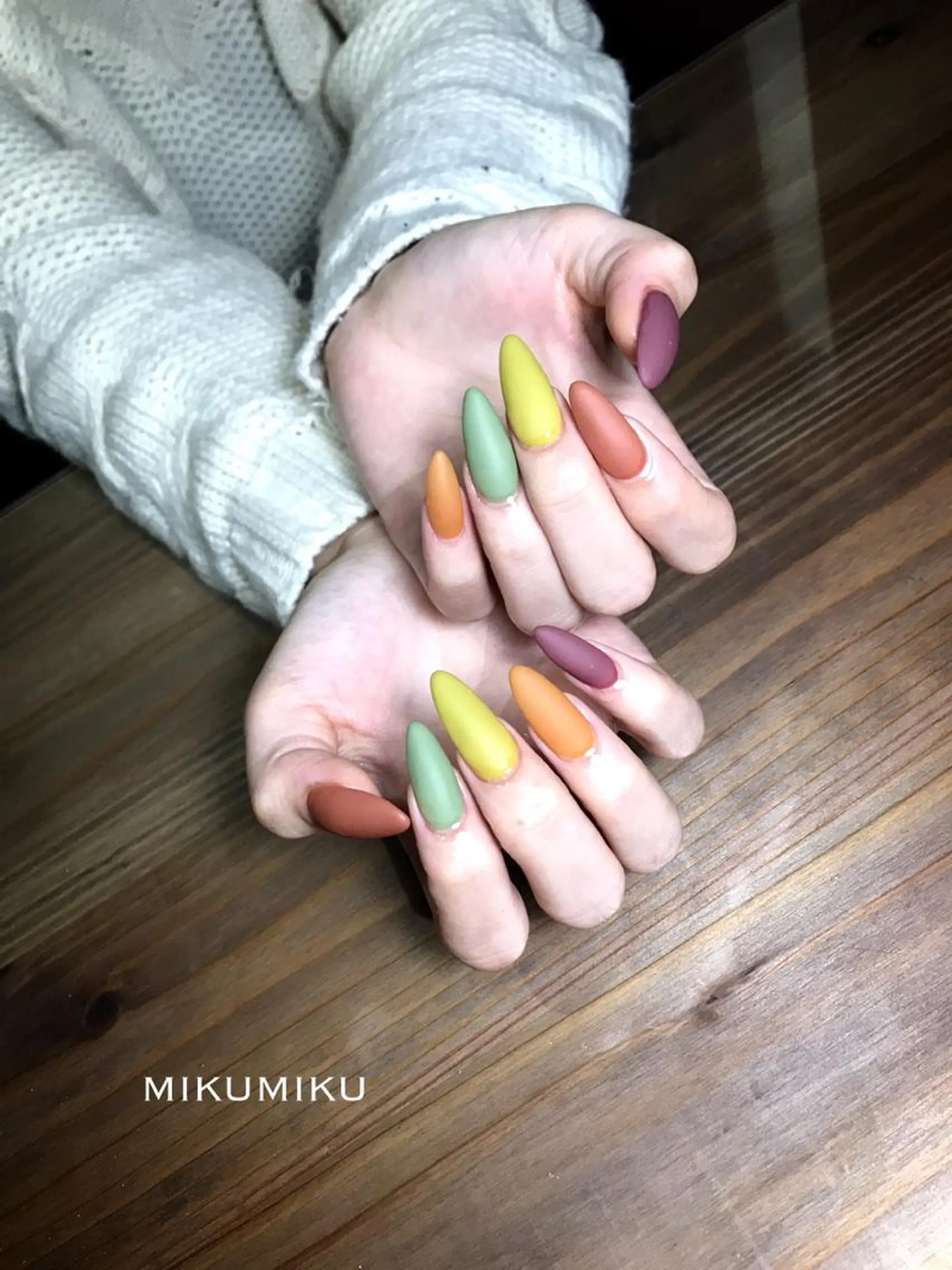 ネイル ハンドネイル MIKUMIKU _mikuのネイルデザイン