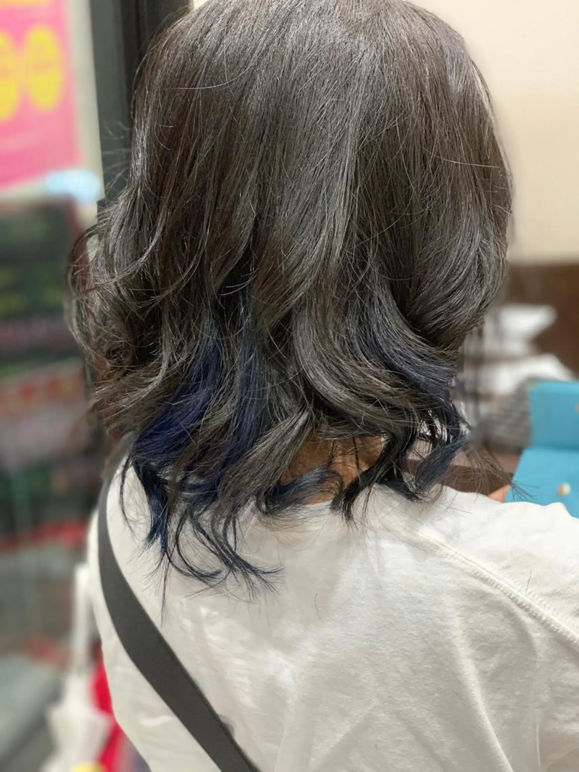 ミディアム カラー ネイビーカラー Ebise Kazunoriのヘアスタイル