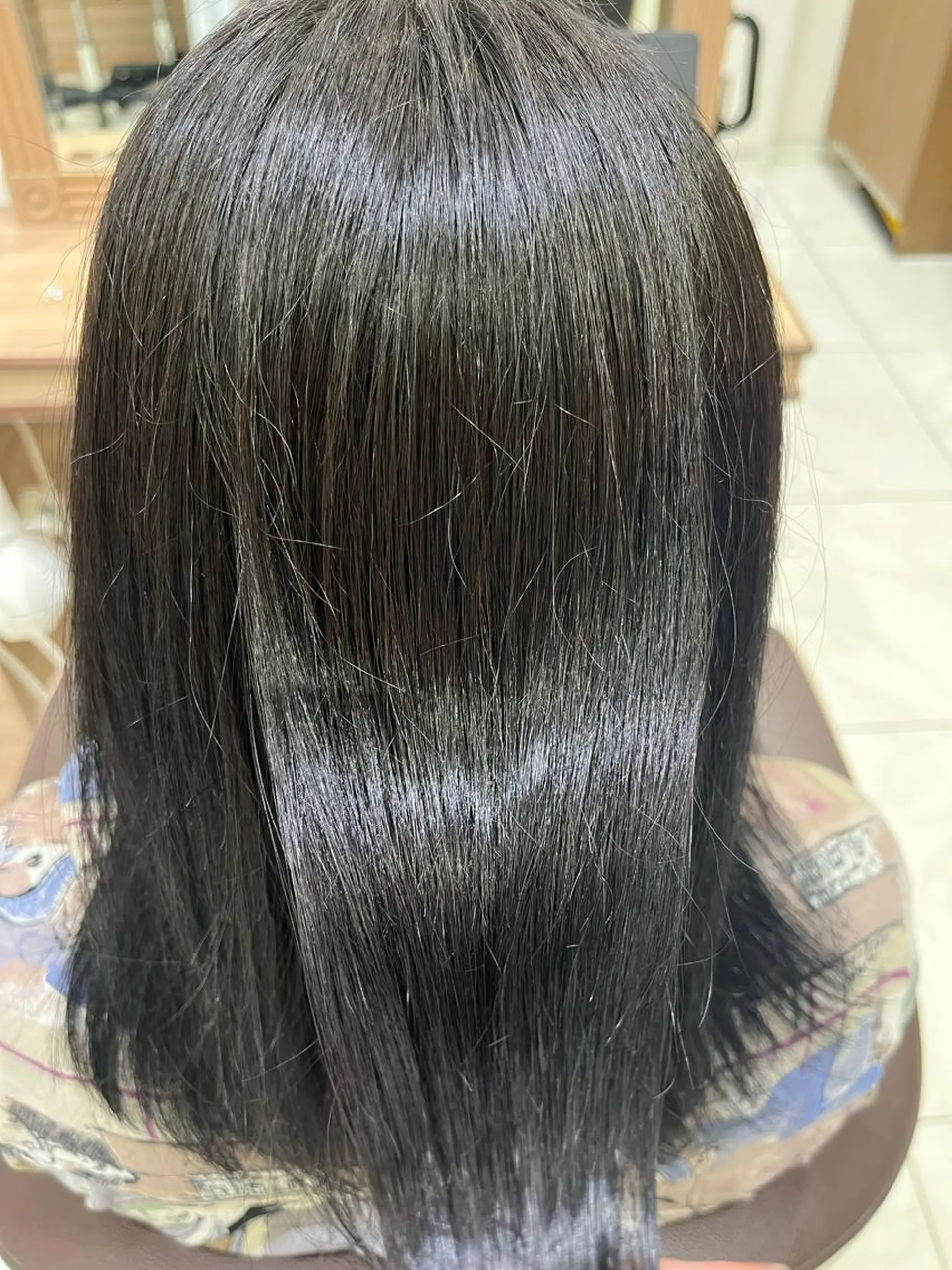 パーマ 伊佐 愛のヘアスタイル