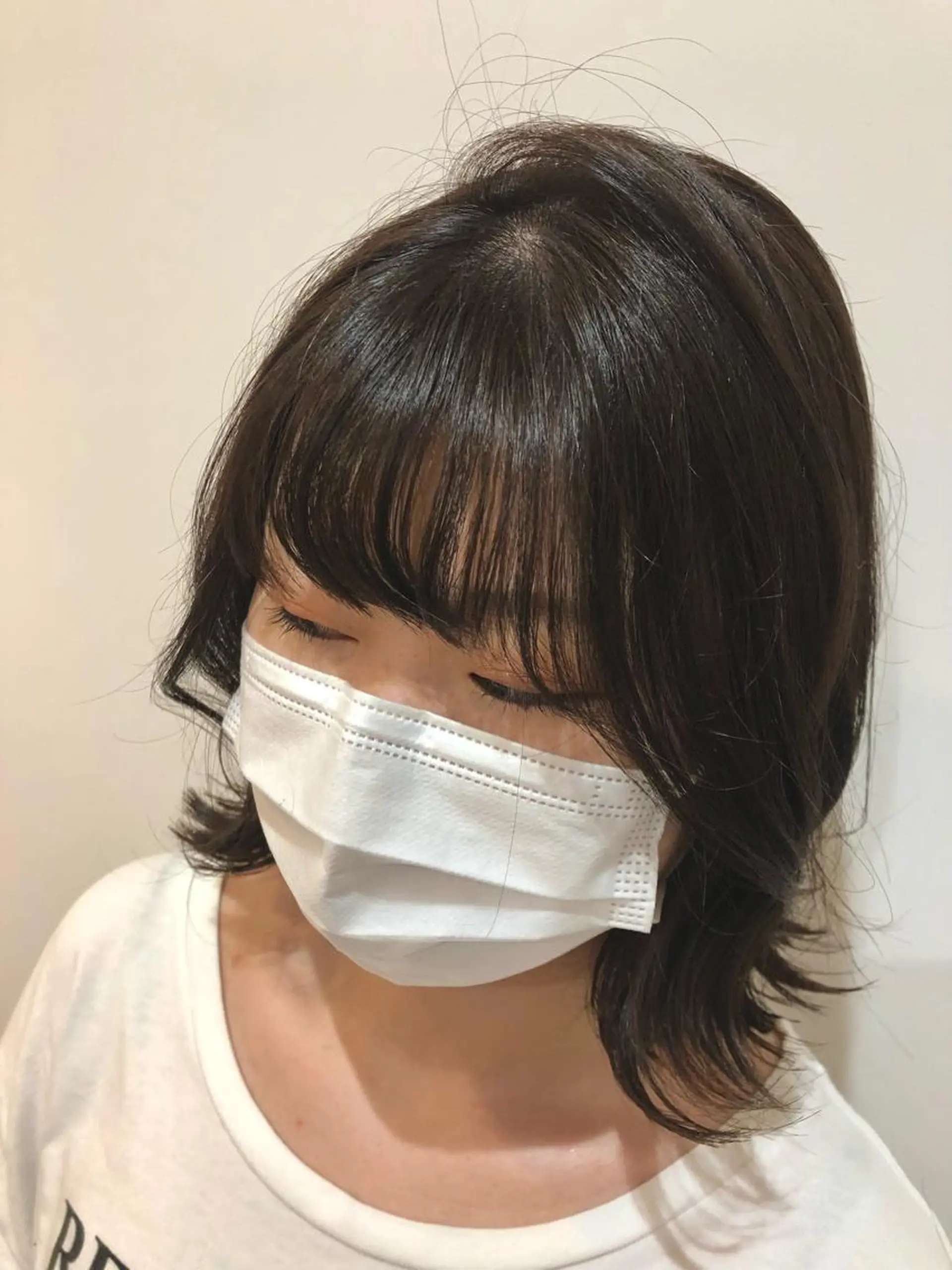 ミディアム カラー 山本 佳奈のヘアスタイル