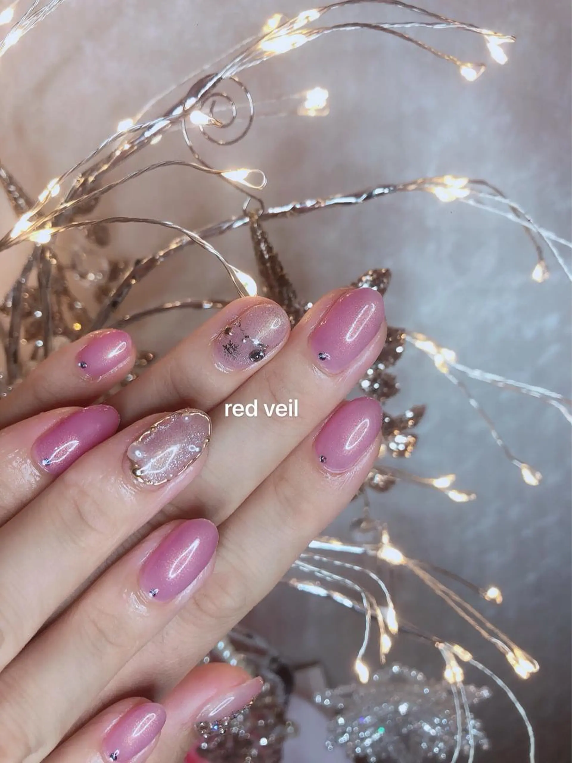 ミディアム ネイル 長さ出し専門 nynaのネイルデザイン