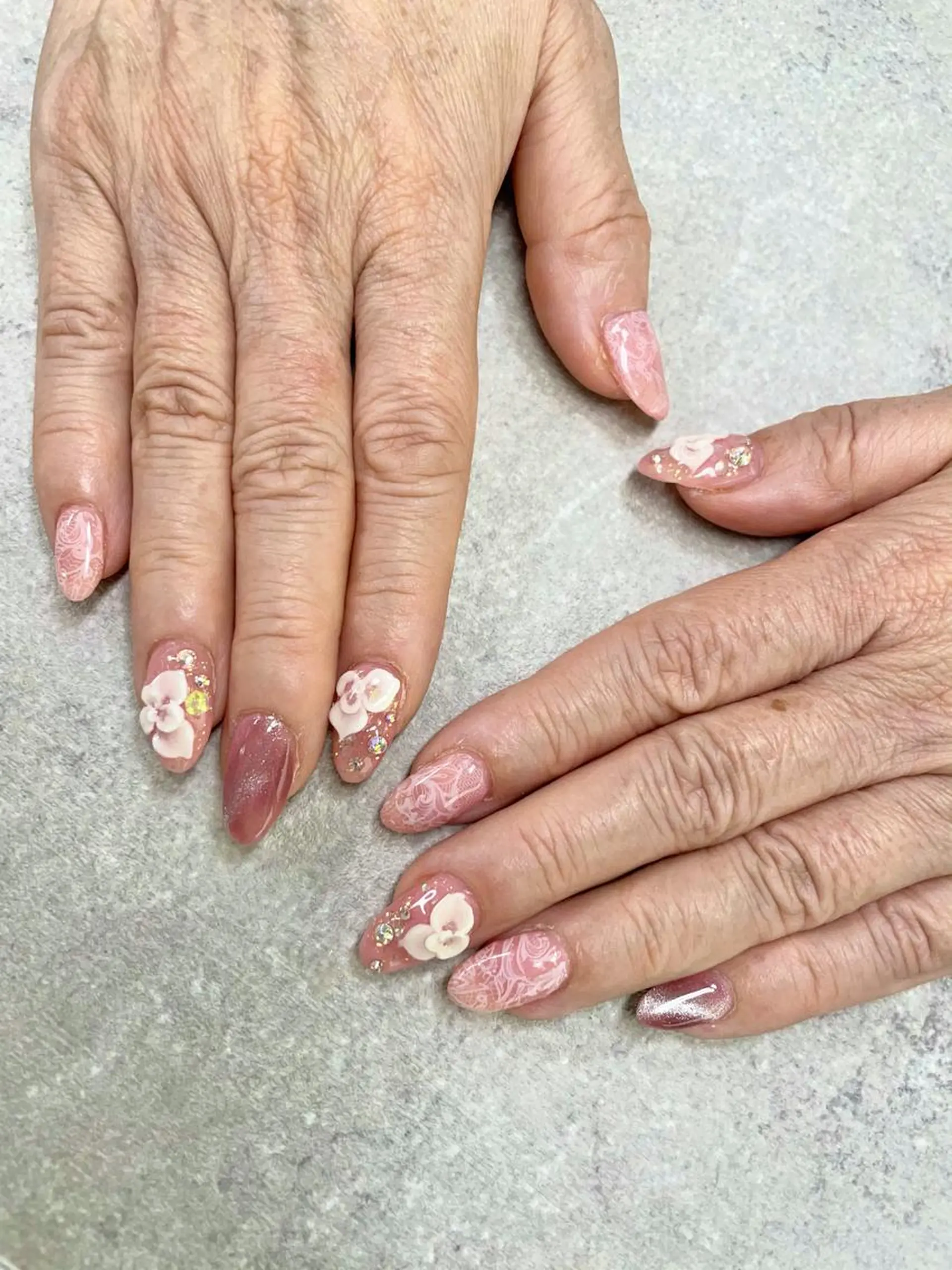 ネイル アートネイル レース マグネットネイル ピンク ハンドネイル ハンドケア FASTNAIL PLUS 新宿店のネイルデザイン