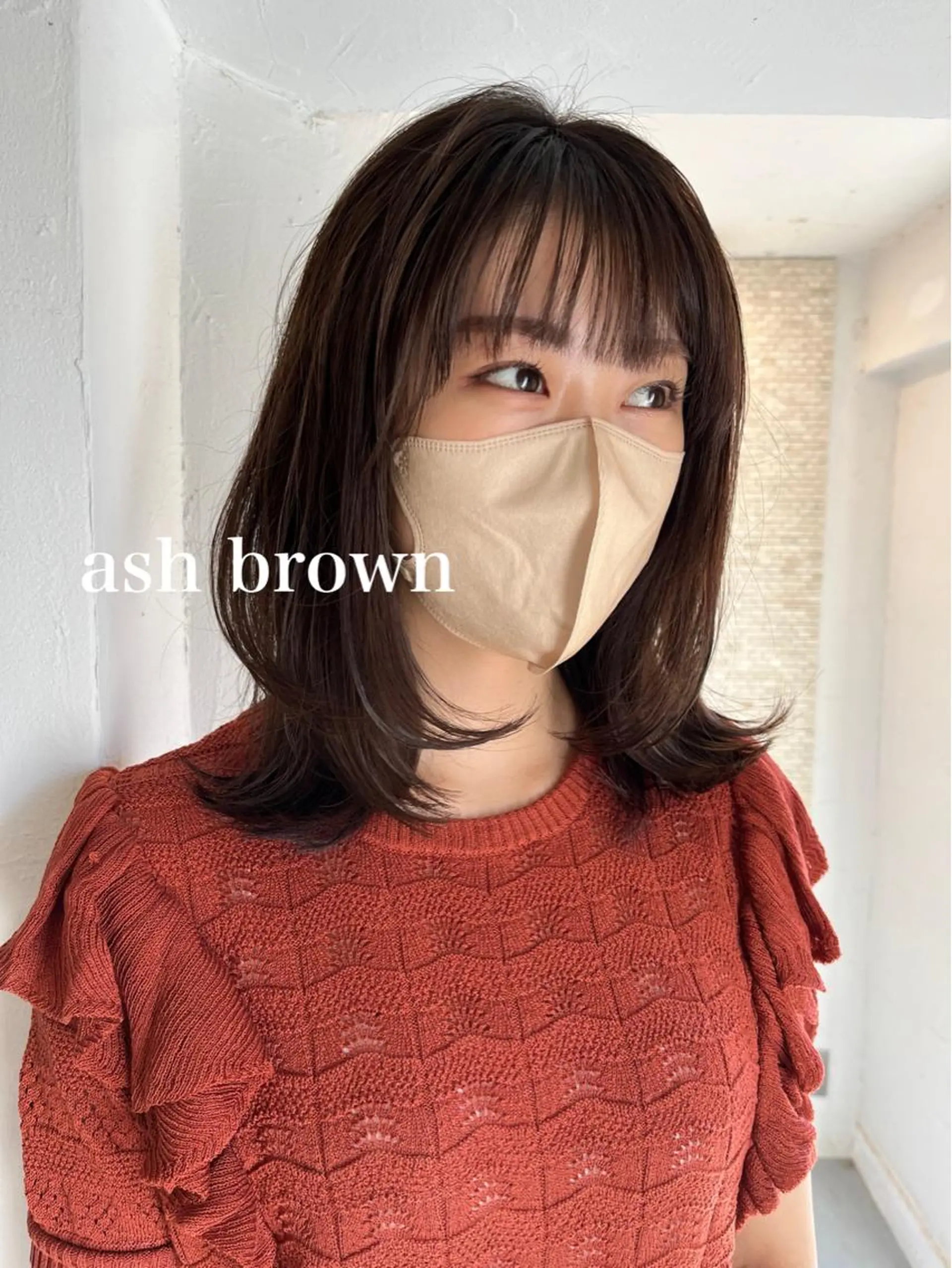ミディアム カラー ヘアアレンジ アッシュ アッシュブラウン ベージュカラー ブラウンカラー レイヤーカット SALOWIN恵比寿所属・ヘッドスパで脳を 整える✨chacoのヘアスタイル