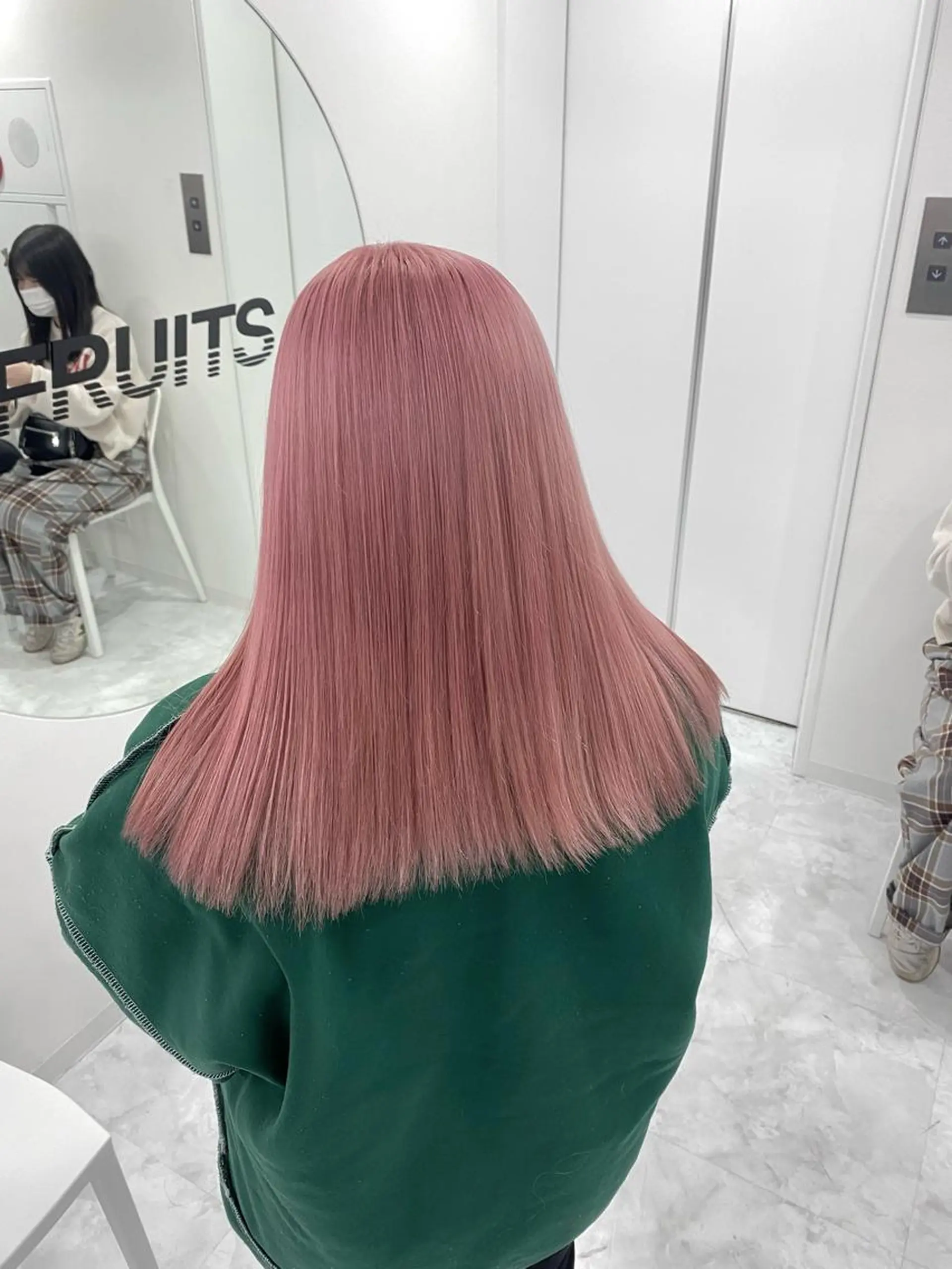 カラー 淡色カラー 🫧NAOYA 🫧のヘアスタイル