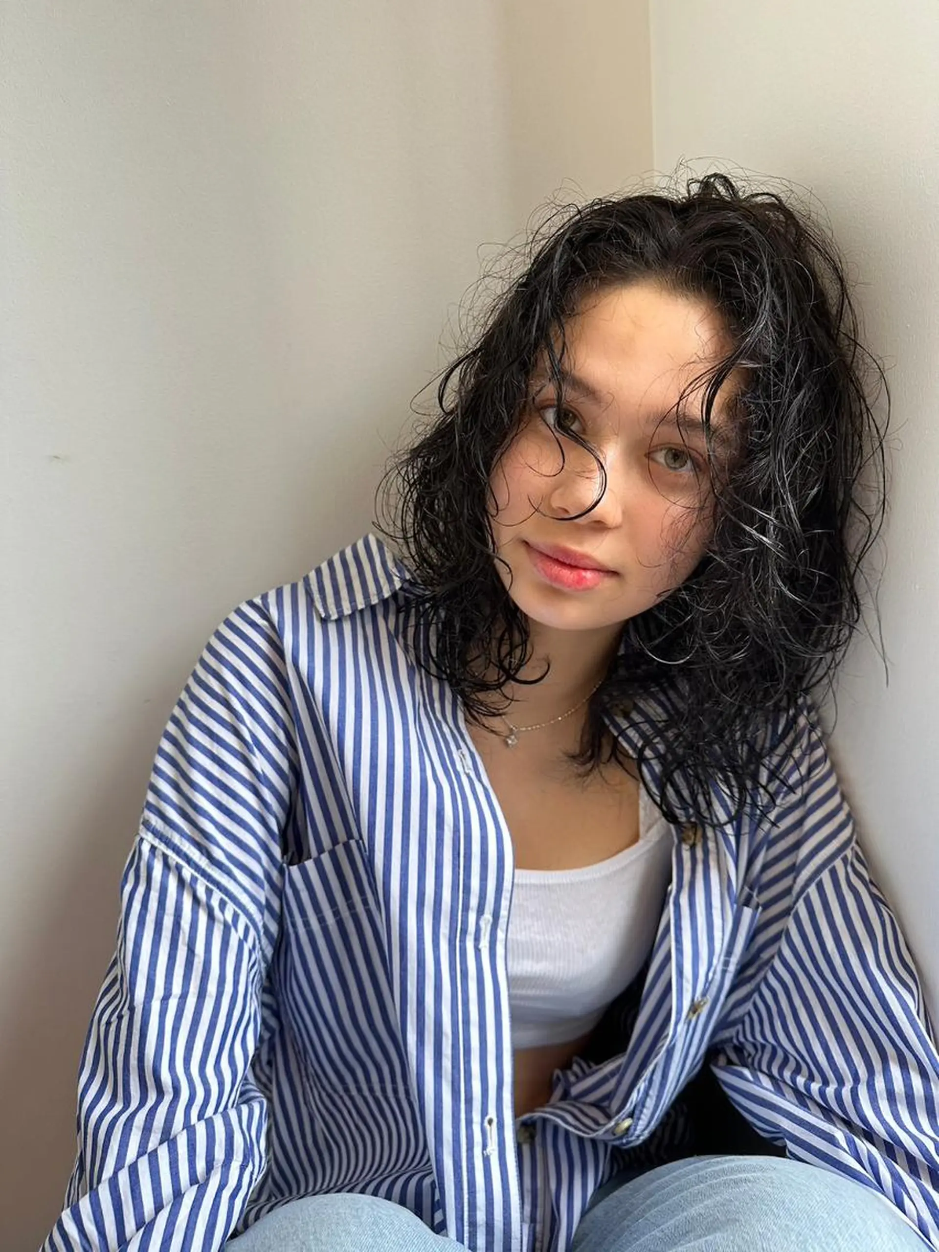 ミディアム カラー パーマ ショートボブ ミディアムパーマ アディクシーカラー バレイヤージュ ブリーチ カット ヘアカラー トリートメント CEINE＋ officialのヘアスタイル