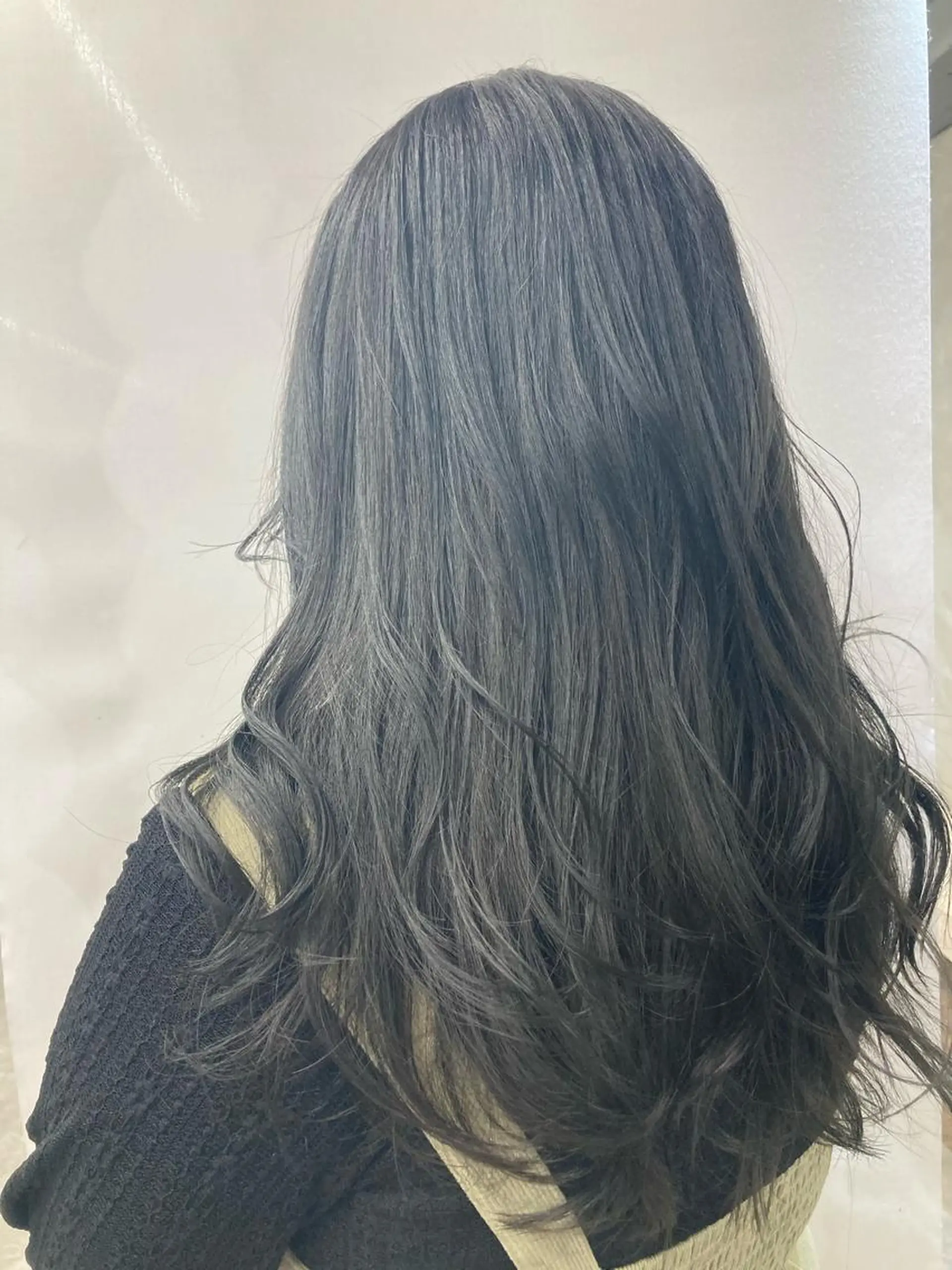 セミロング カラー ダークグレー ダークグレージュ グレージュ ヘアカラー ブリーチ&似合せボブ 田中寛十のヘアスタイル