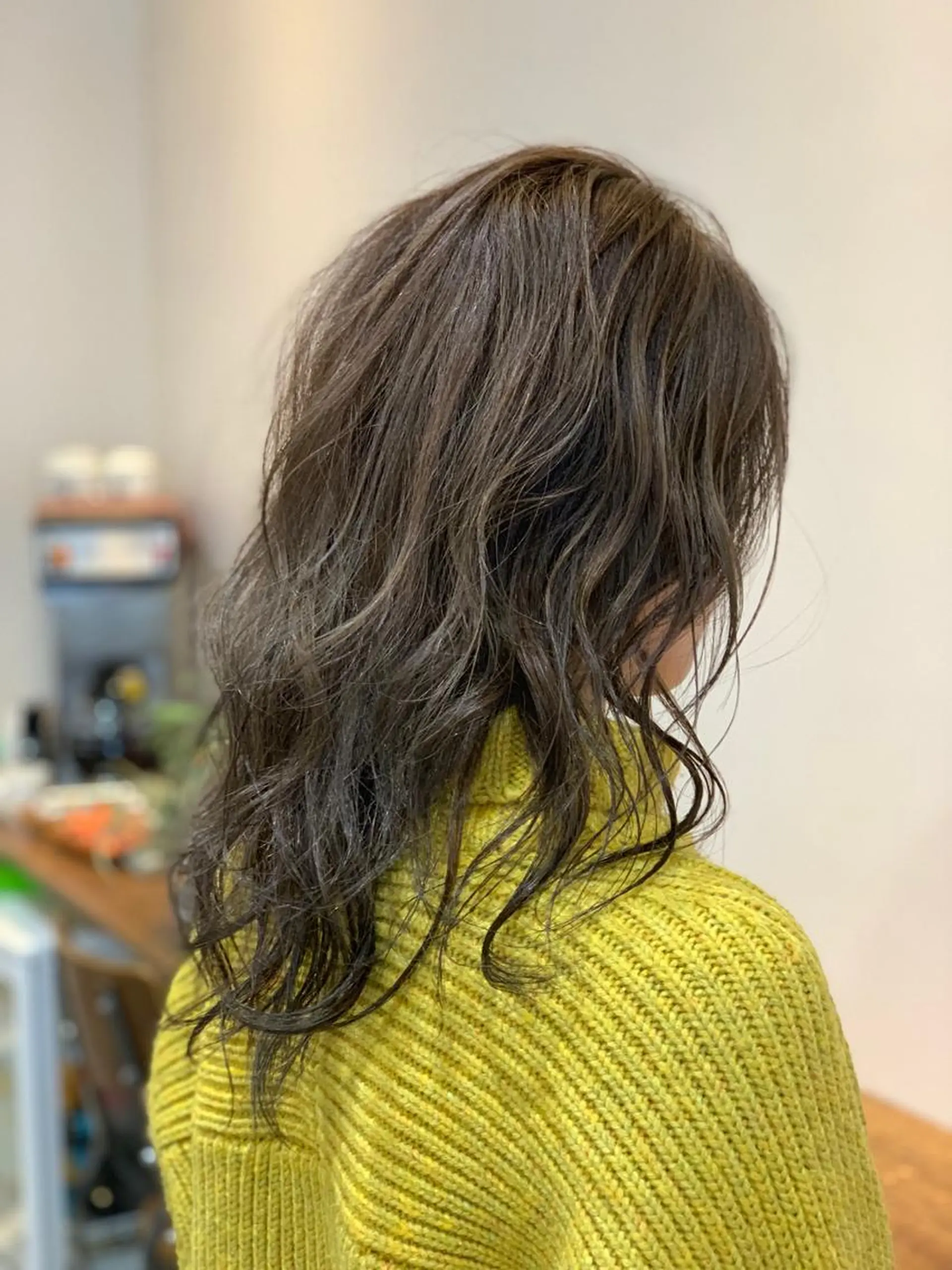 セミロング カラー アッシュ ミルクティーアッシュ カット ヘアカラー トリートメント ヘッドスパ ヘアセット 大宮/山口 竣也のヘアスタイル