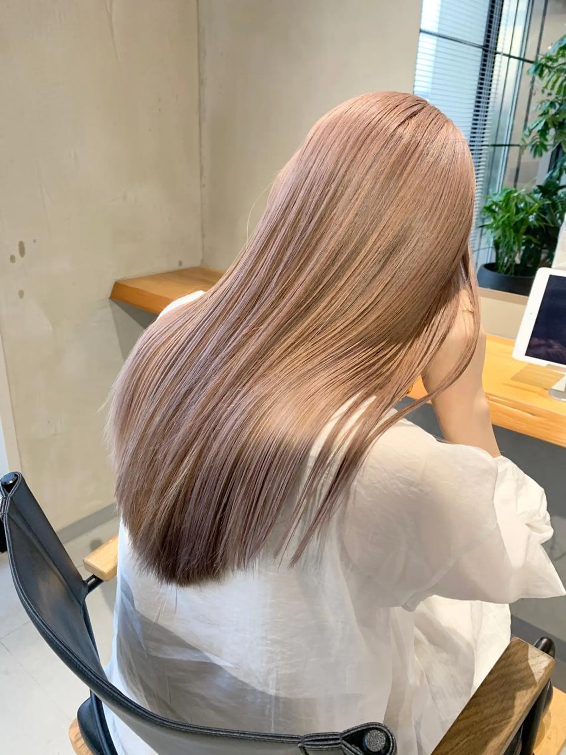 カラー yuga/ パーマのヘアスタイル