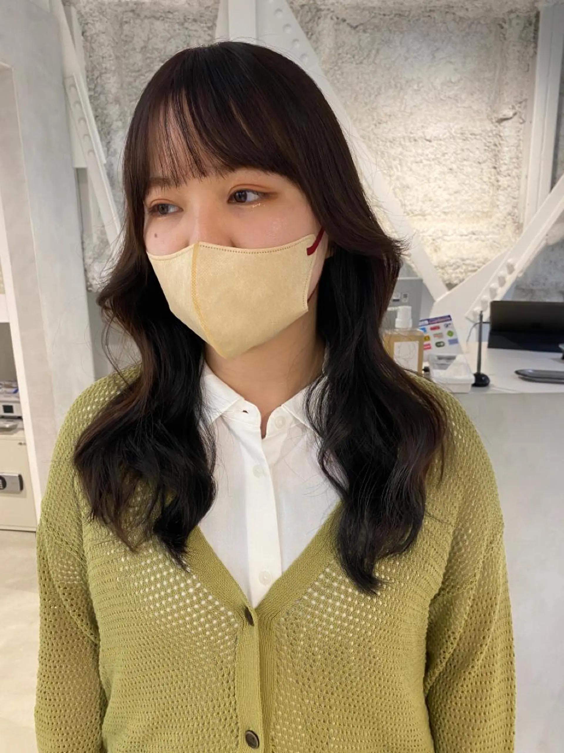 セミロング パーマ セミロングパーマ くびれヘア 韓国風ヘア レイヤーカットのプロ 大人ヘア宮森貴志のヘアスタイル