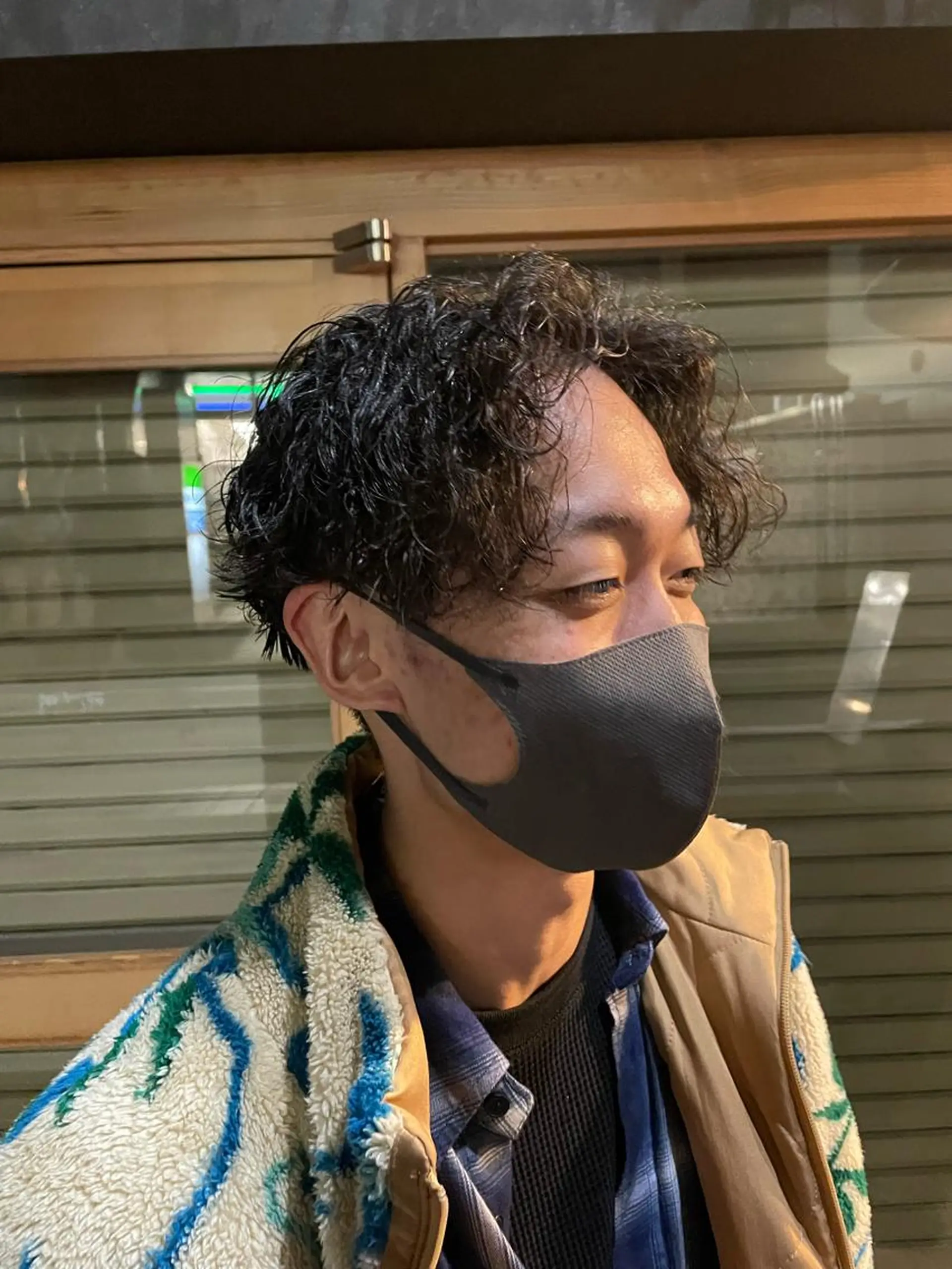 ショート カラー パーマ ヘアアレンジ メンズ メンズバレイヤージュ メンズブリーチ センターパート フェードカット メンズハイライト ハイトーン/レイヤー 🌸さくらのヘアスタイル