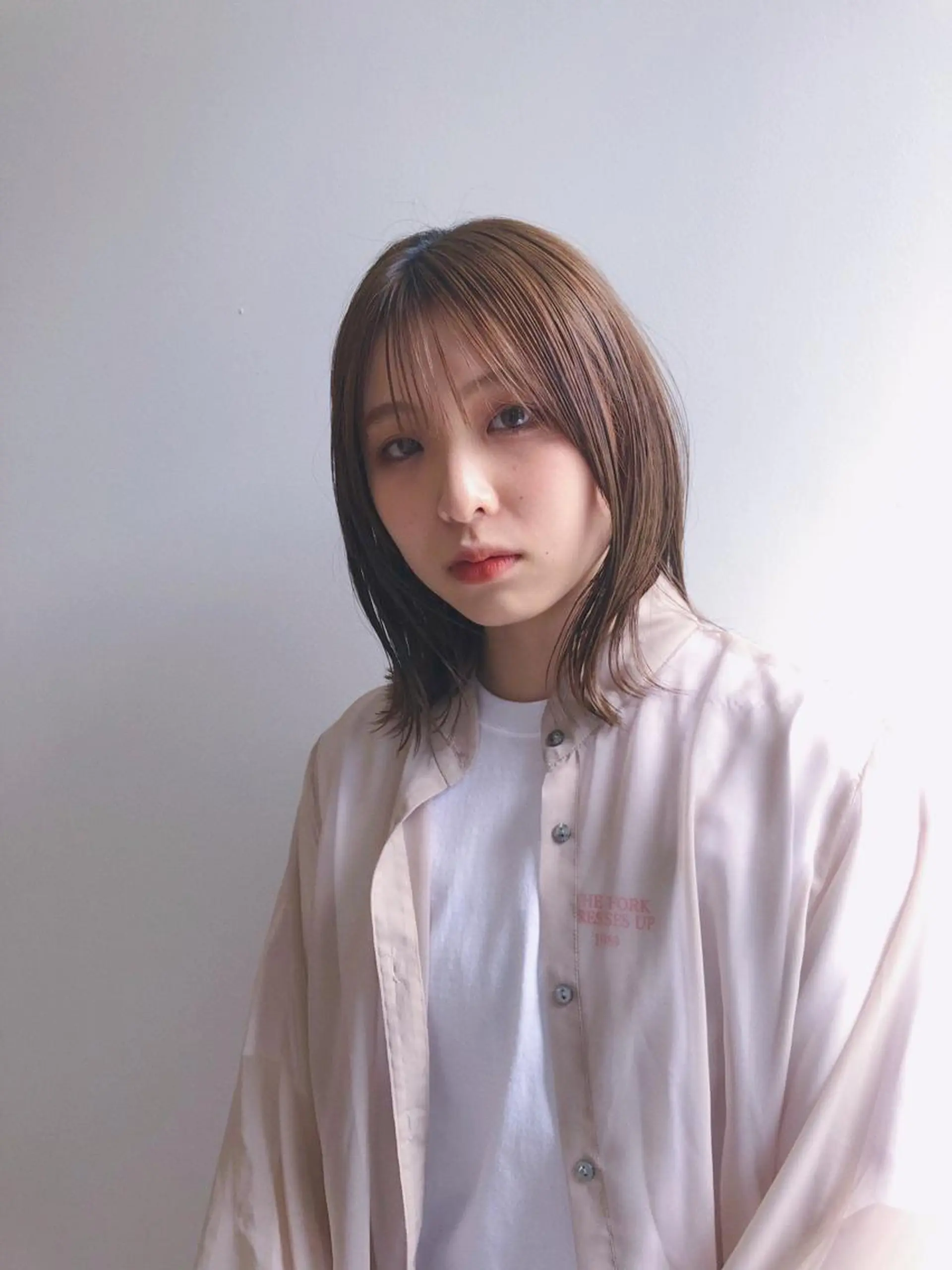 ショート ヘアカラー トリートメント ⭐ハイトーンブリーチ ミルクティーピンクのヘアスタイル