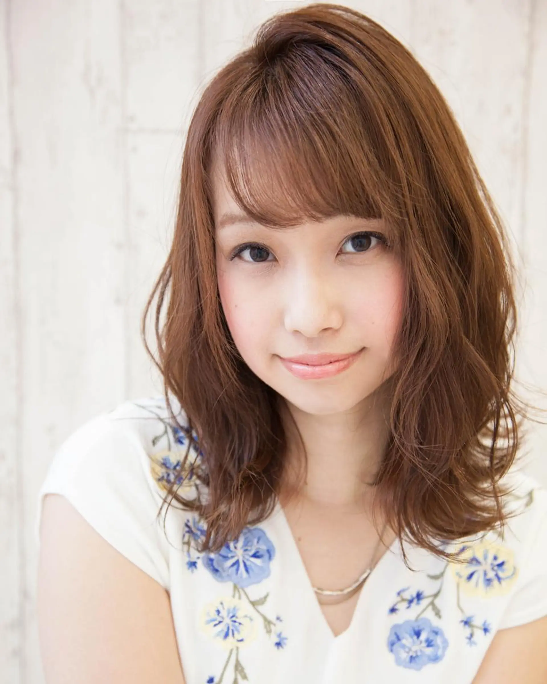 ミディアム カラー パーマ ストレートパーマ お得なクーポン掲載▼ 🌷三國祐美🌷のヘアスタイル