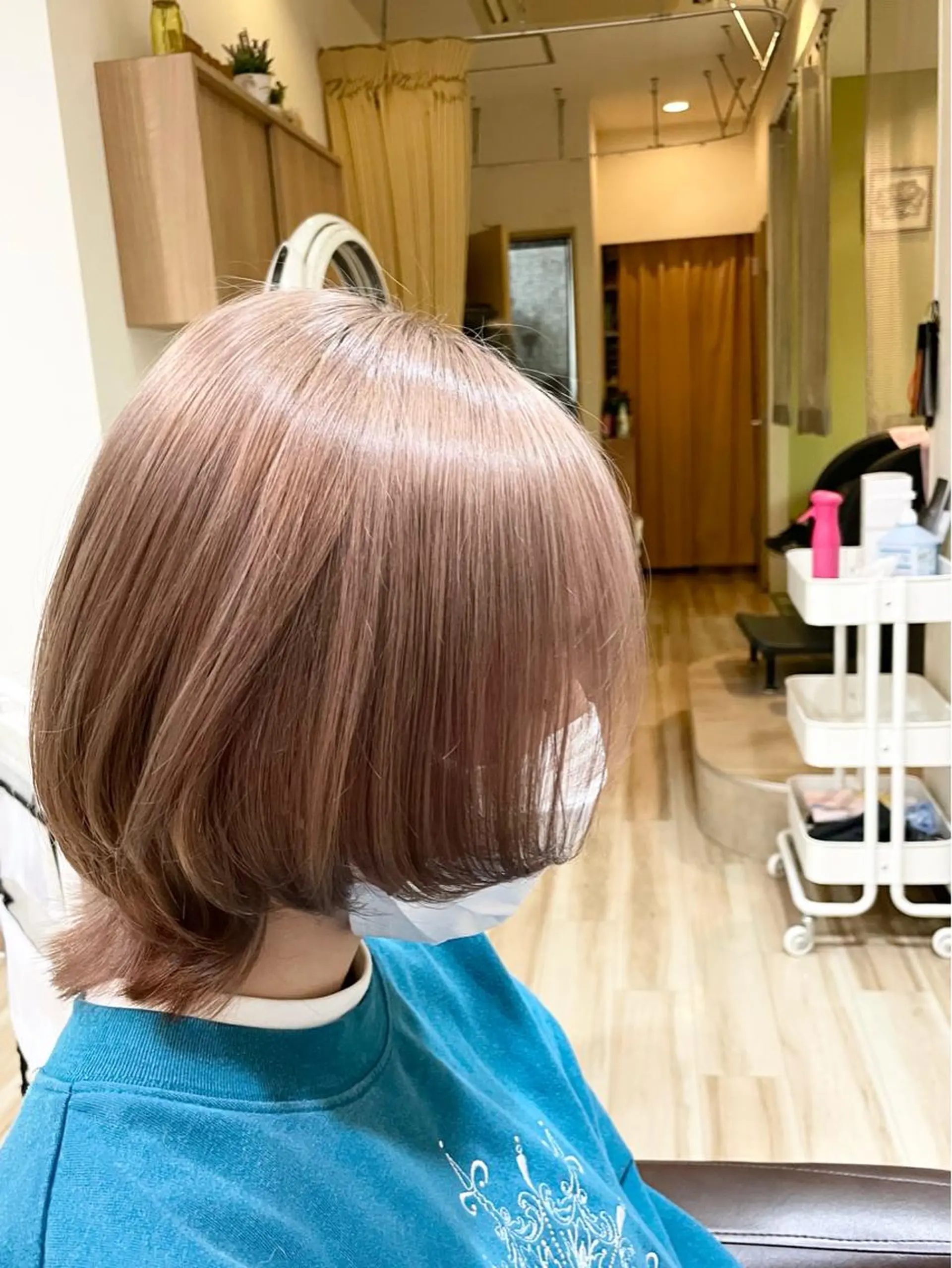 ミディアム カラー 🌈派手髪ハイトーン 🌈鈴木亮太🌈のヘアスタイル