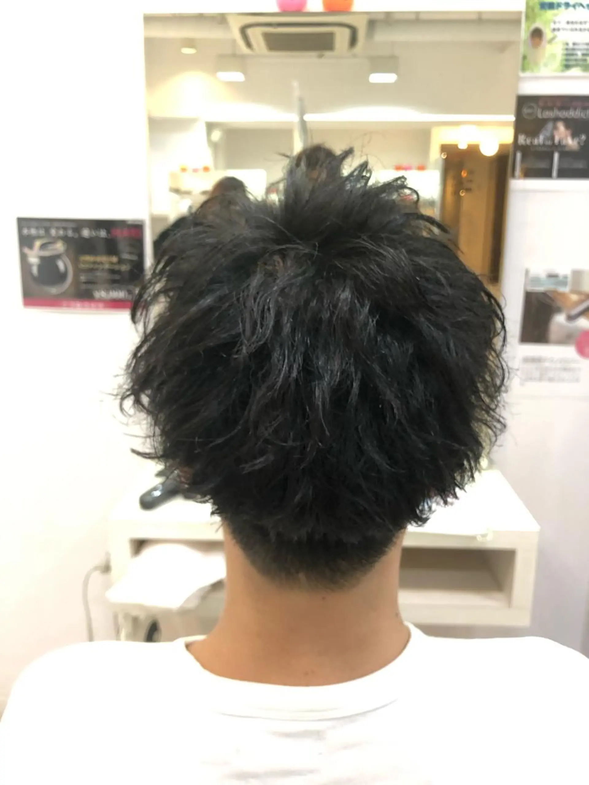 ショート パーマ メンズ 髪質改善× ハイライト溝江のヘアスタイル