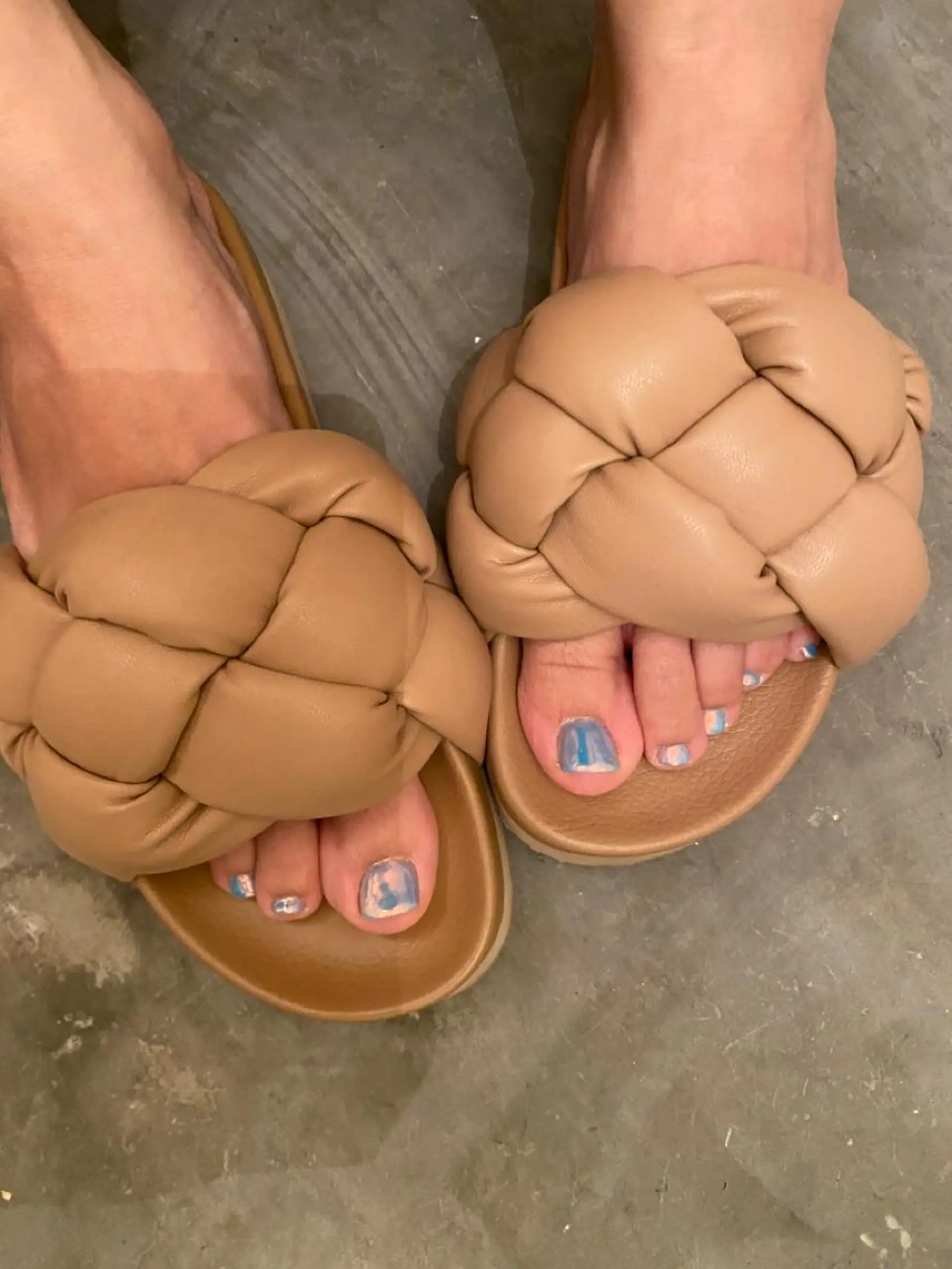 ネイル VIBLISS所属・VIBLISS福岡 tomokoのネイルデザイン