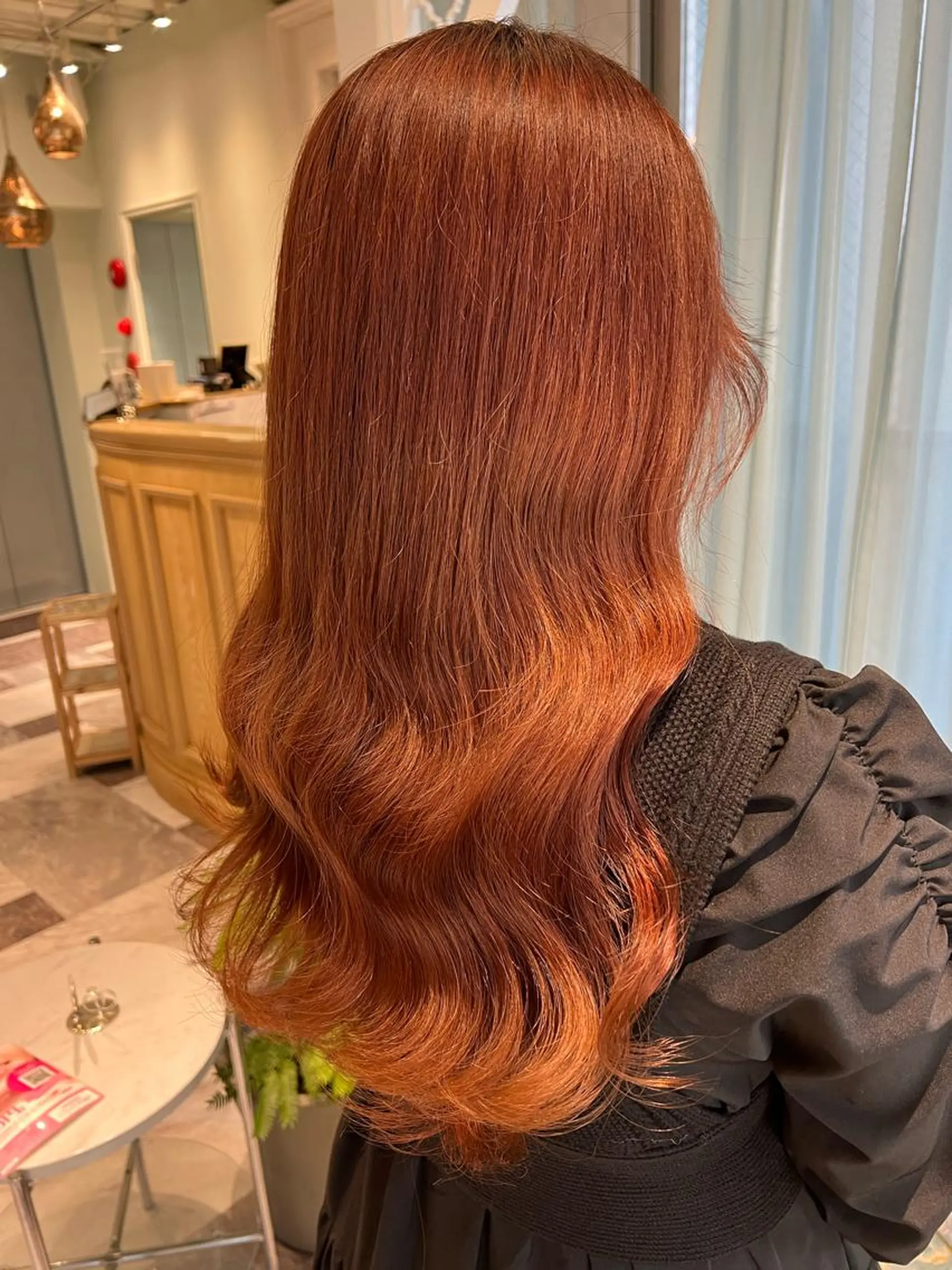 カラー バレイヤージュ ブリーチ ケアブリーチ ダブルカラー ハイライトカラー Bond Story fleek所属・渡辺 麻衣のヘアスタイル