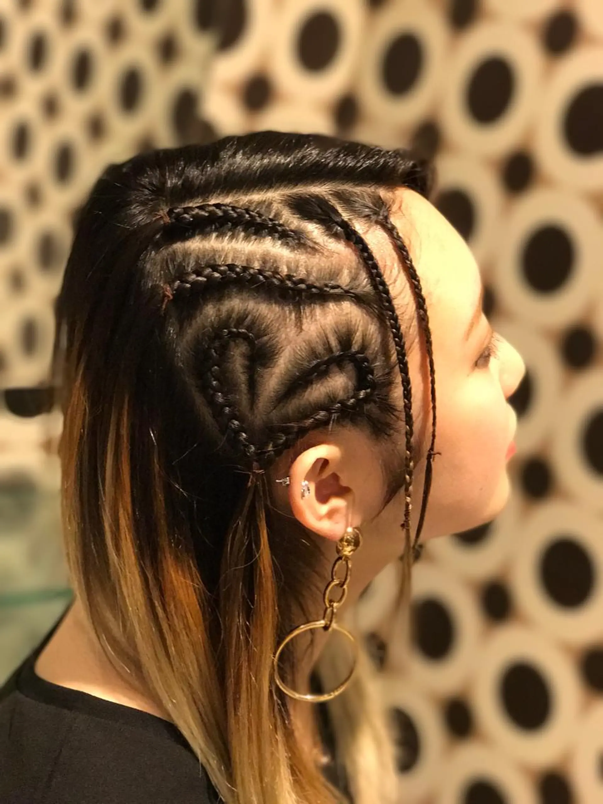 カラー ヘアアレンジ ショートヘアはお任せ 冨樫真未のヘアスタイル