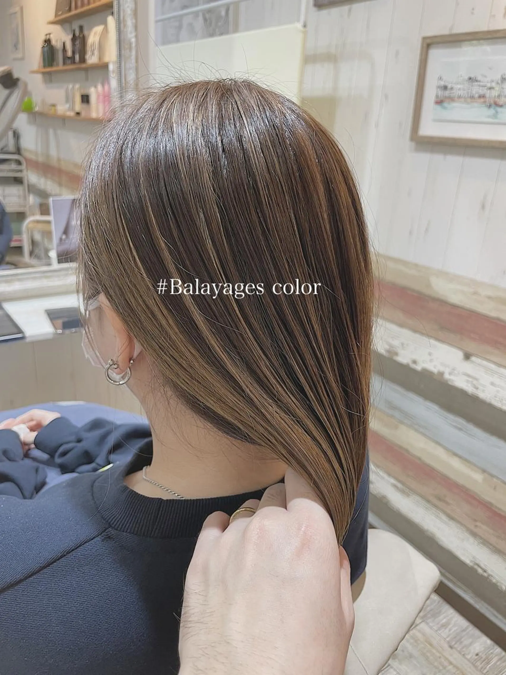 ロング カラー アッシュ バレイヤージュ ベージュカラー ブルーカラー ブルーグレー カット ヘアカラー トリートメント 【垢抜け大人髪】 TIARA西山のヘアスタイル