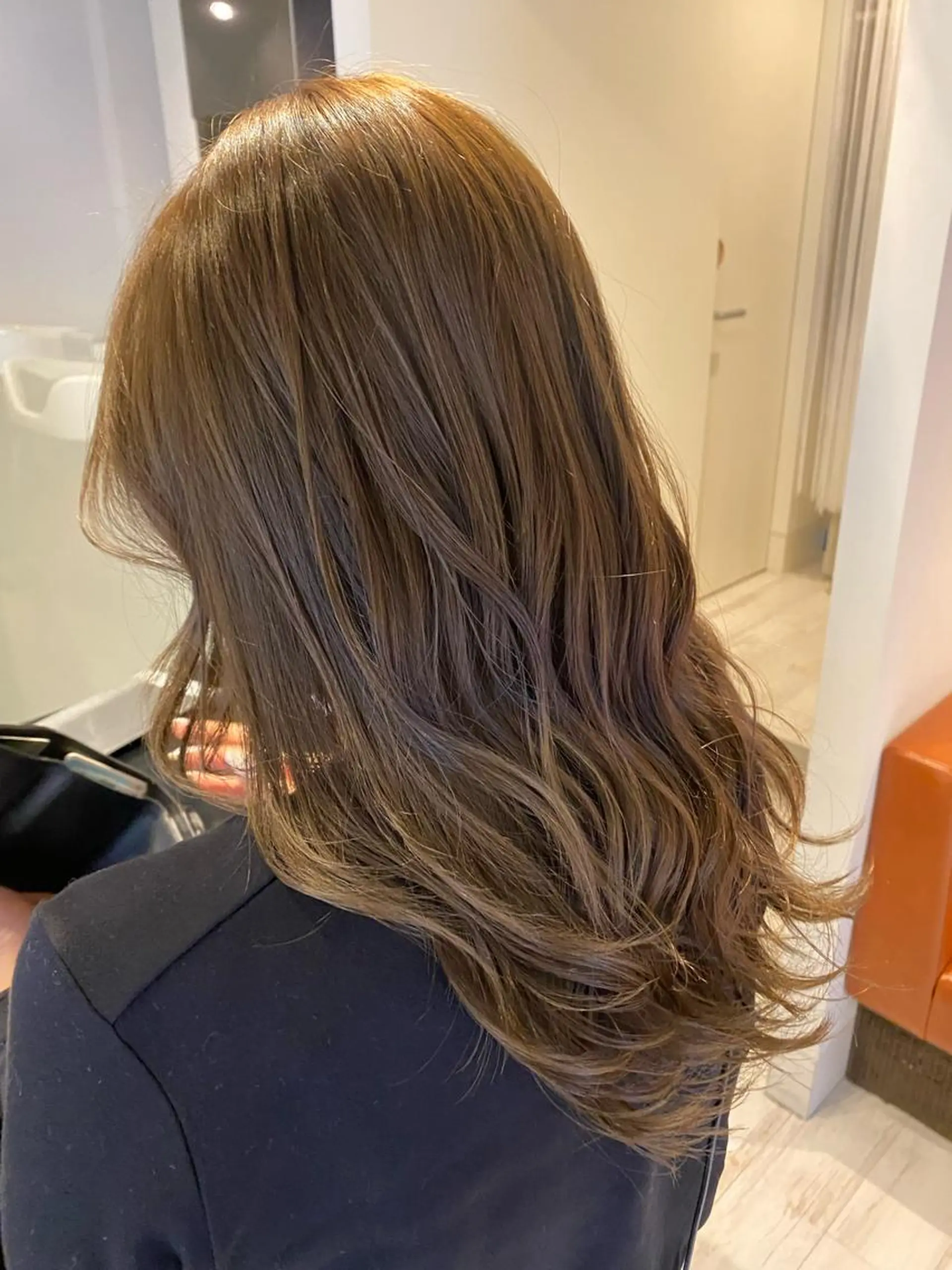 セミロング カラー ブラウンカラー ナチュラルブラウン ohana所属・中尾 綺のヘアスタイル