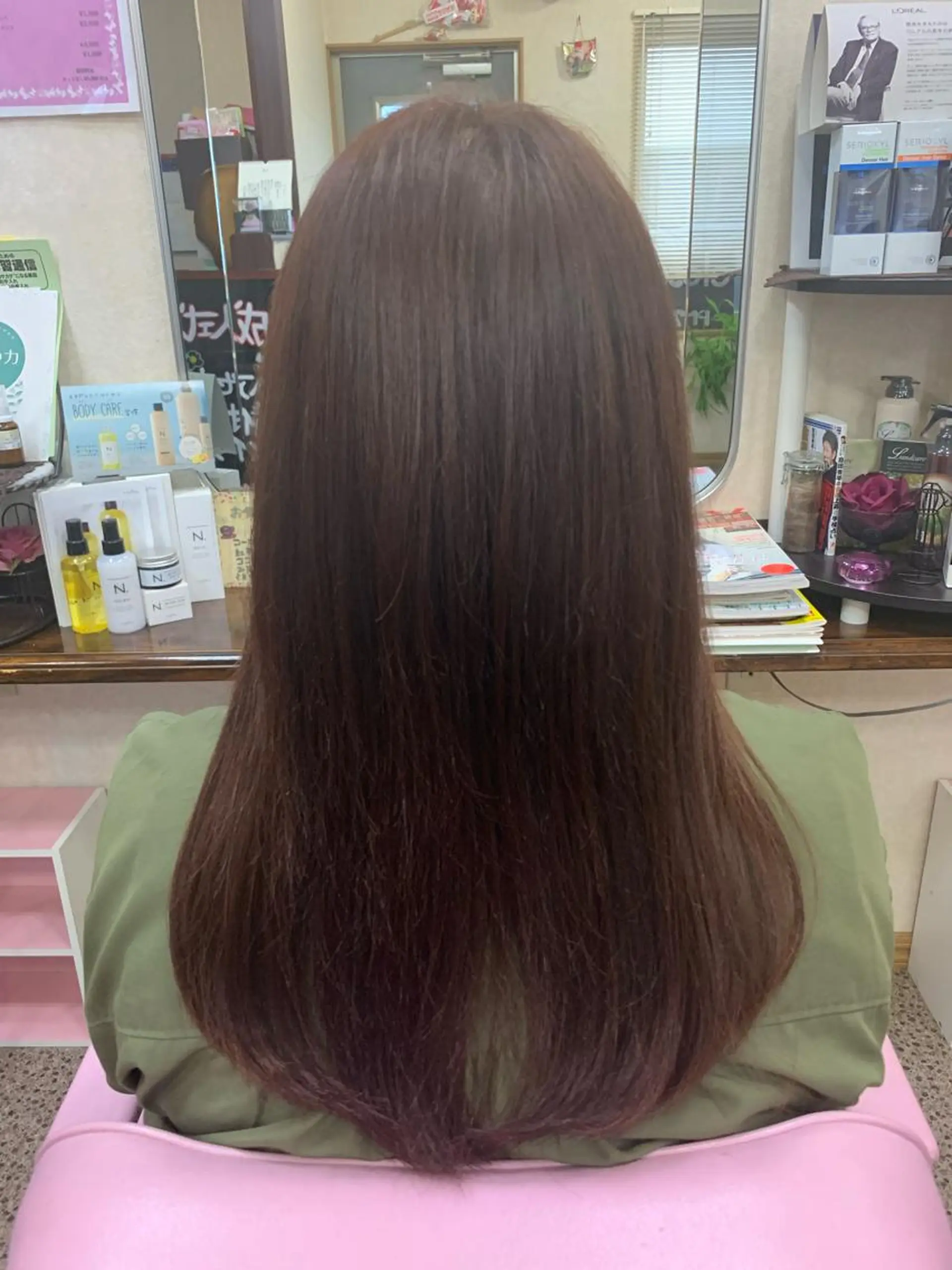 カラー ブラウンカラー ピンクカラー ヘアースタジオB7所属・三木 あやなのヘアスタイル