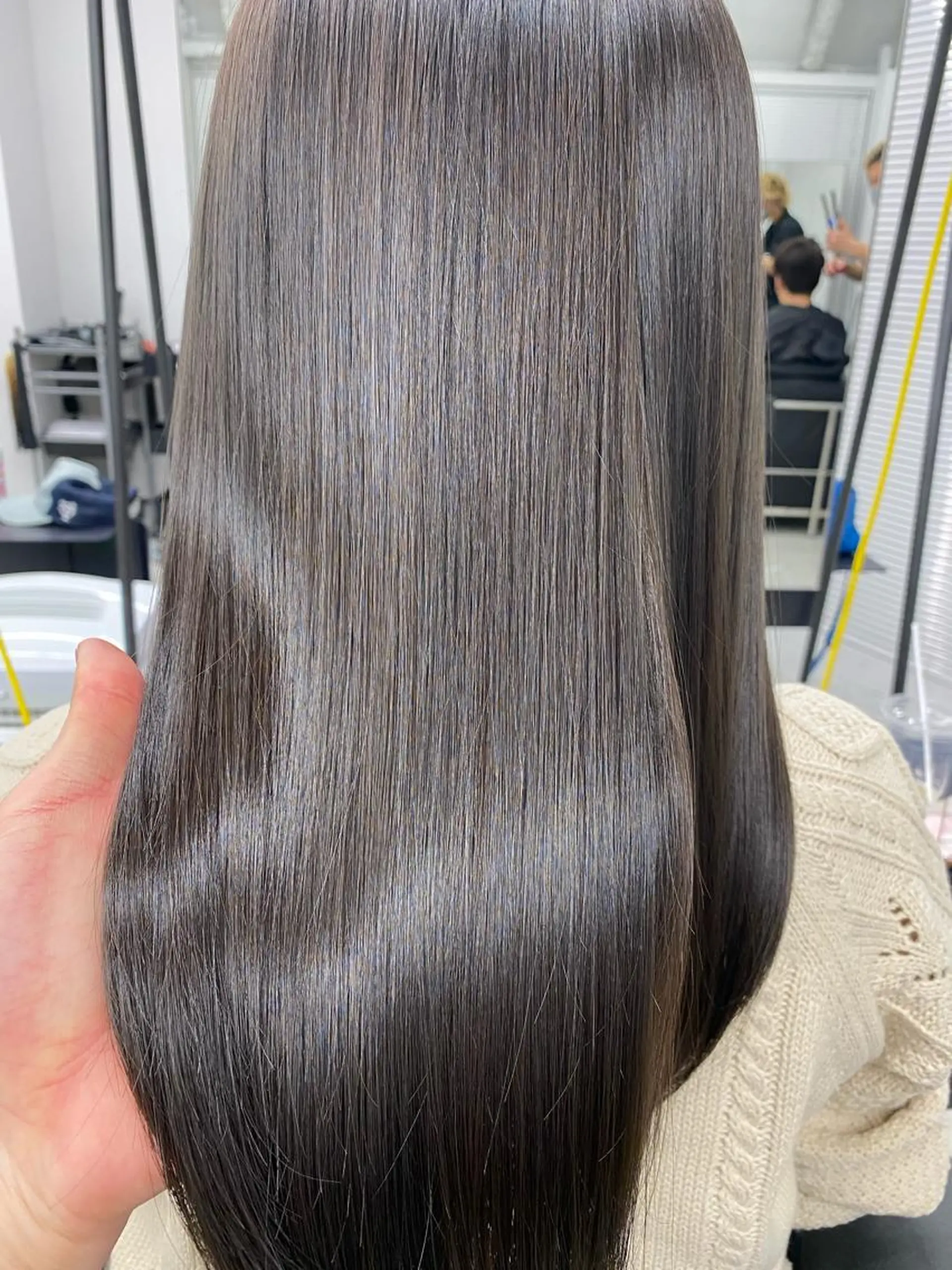 ロング 縮毛矯正 ✨大人韓国レイヤー ✨吉原 潤✨のヘアスタイル