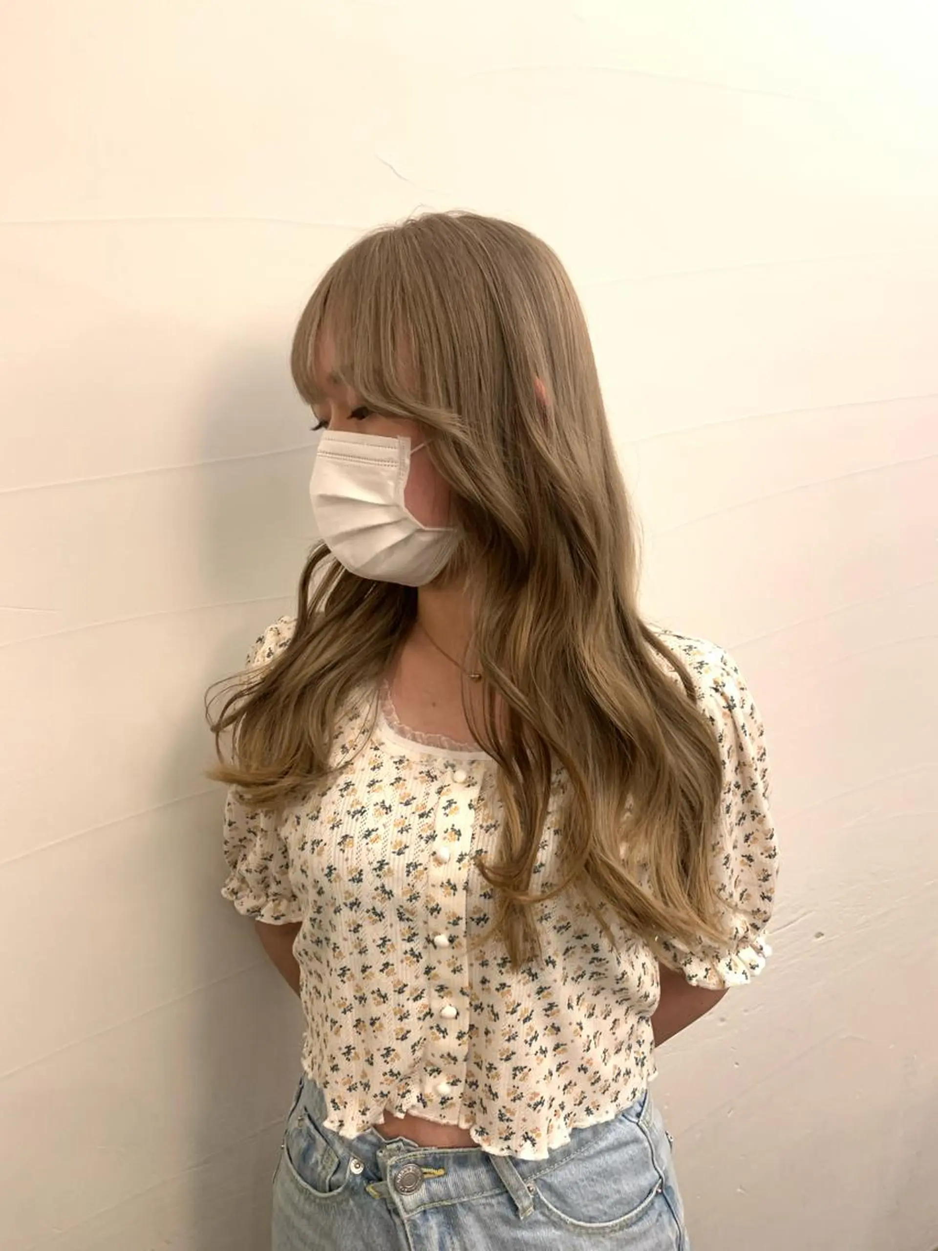 セミロング カラー ヘアカラー ハイトーン職人💗 松本輝美のヘアスタイル