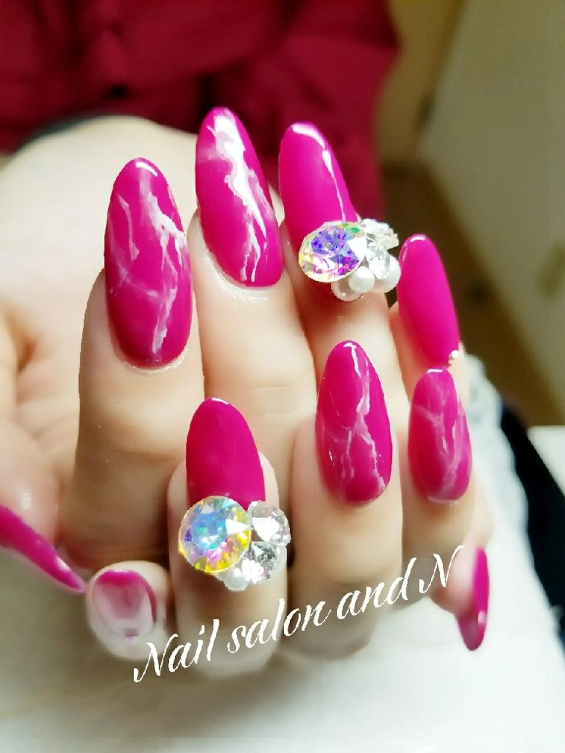 ネイル and Nのネイルデザイン